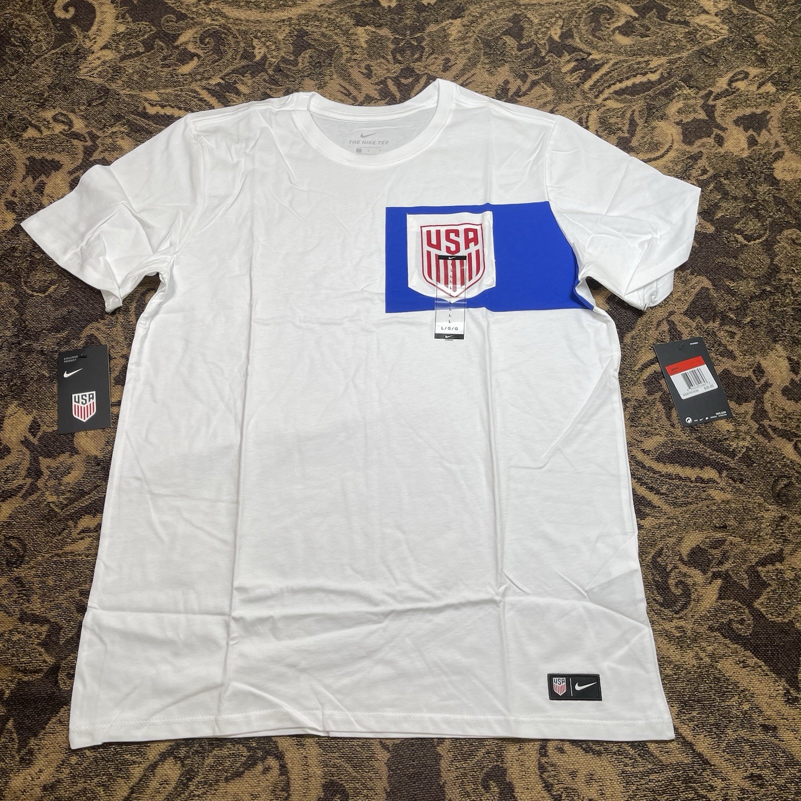 Nike Team USA Men’s National Soccer Team White Pocket T-Shirt Size Large New