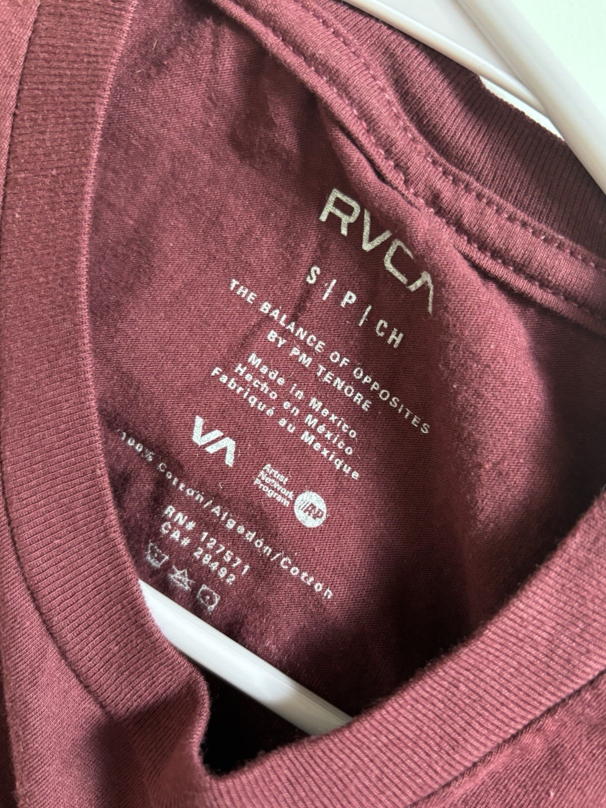 RVCA Logo Short Sleeve Crewneck Cotton T-shirt Burgundy Men’s Small Casual Shirt gallery