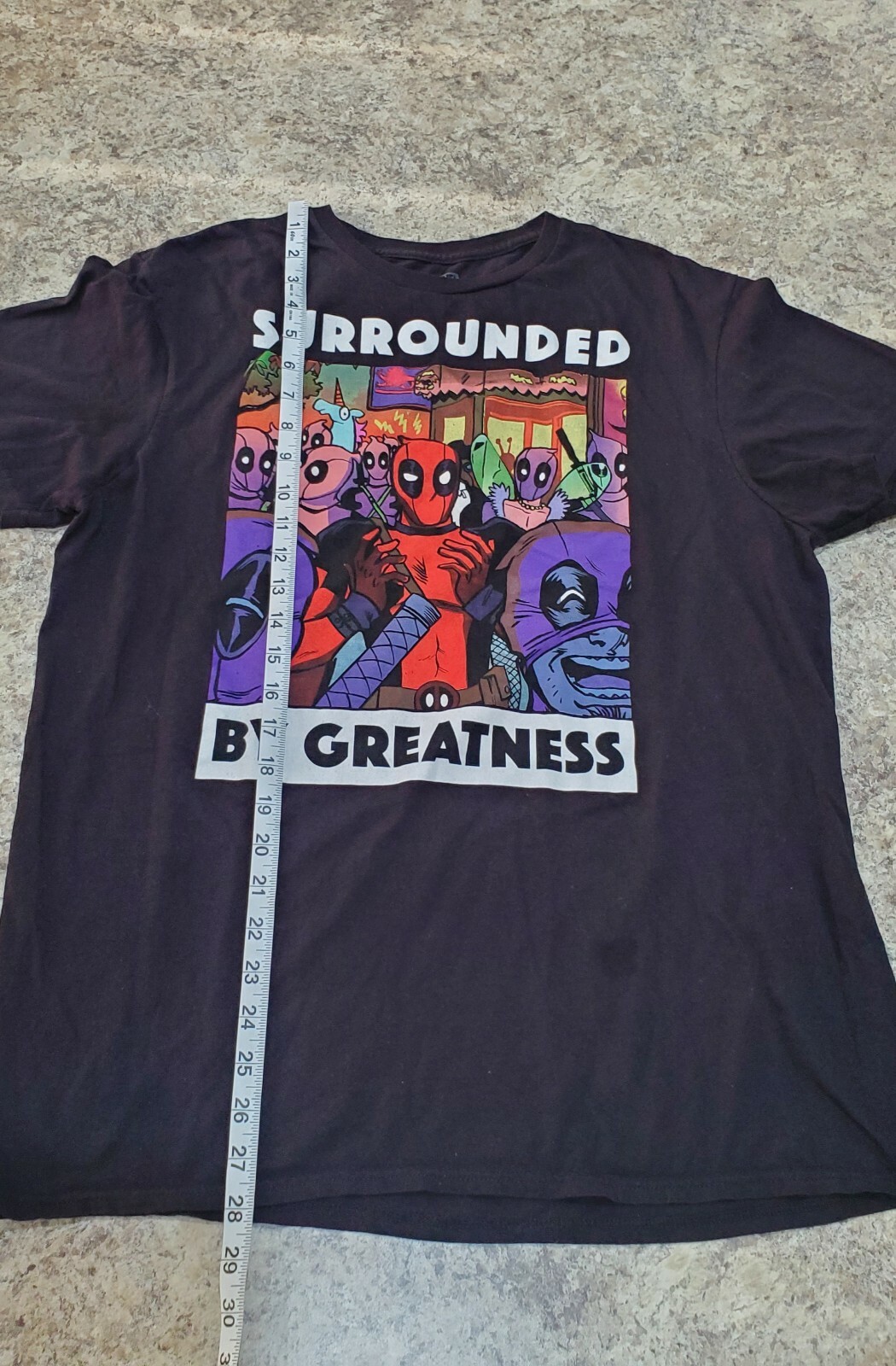 Marvel Surronded by Greatness Shirt Men L Short Sleeve Deadpool Black Cotton Tee gallery