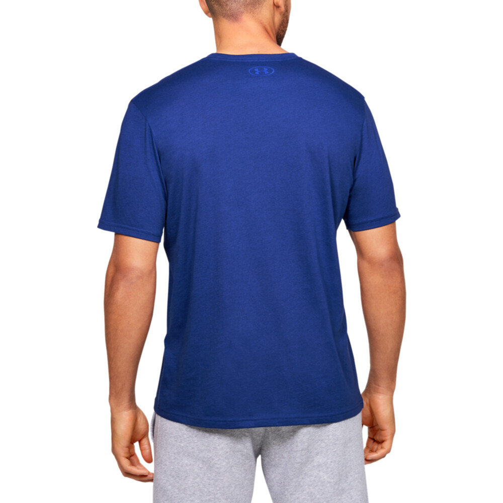 Under Armour 1329582 Men's UA Team Issue Wordmark Short Sleeve Graphic T-Shirt gallery