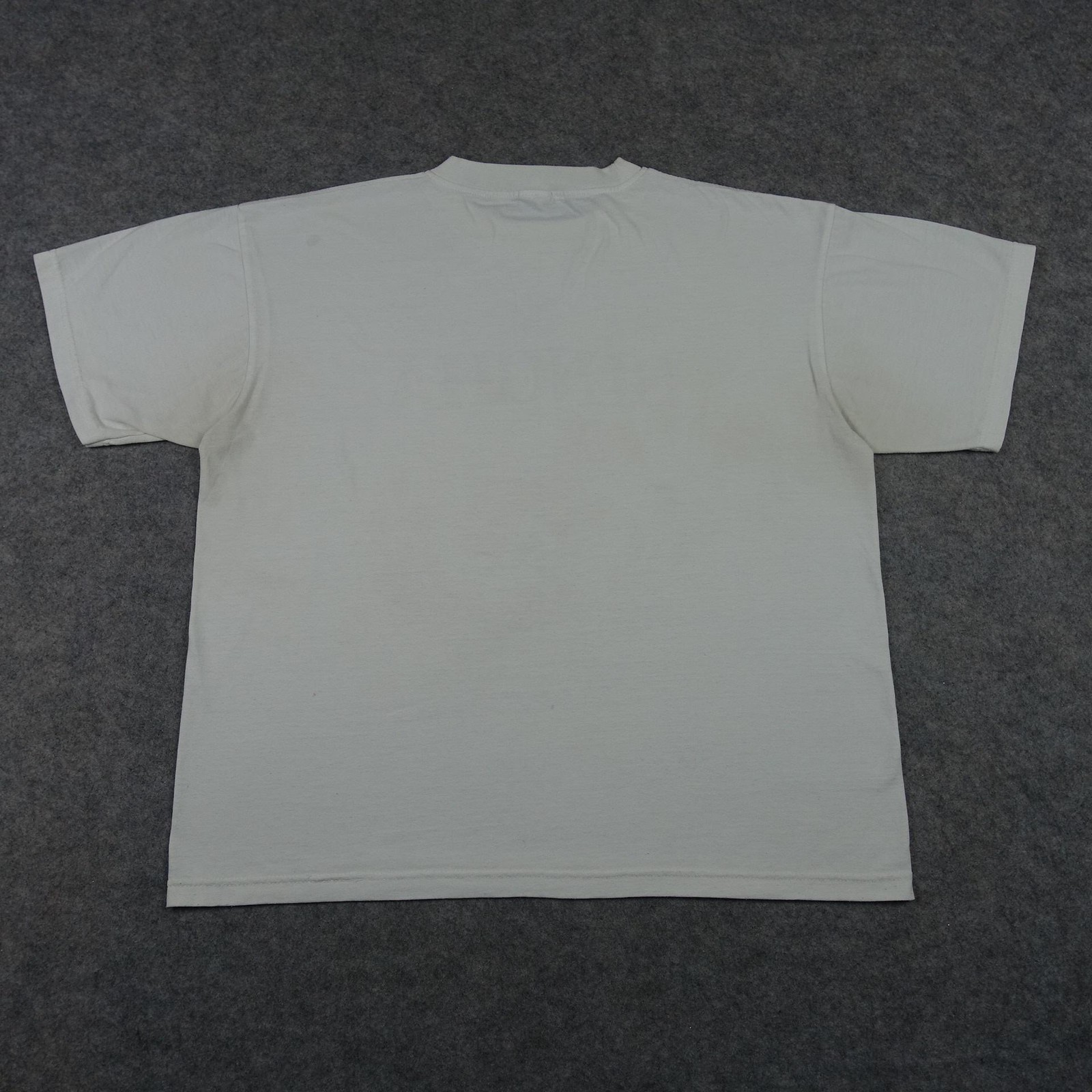 VINTAGE Singha Lager Beer Shirt Mens XL White Thailand Beer Brewery Graphic Tee gallery