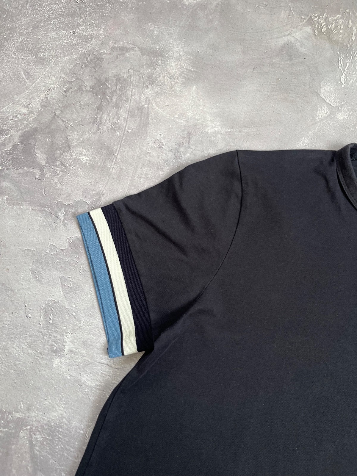 Fred Perry T Shirt Mens Medium Black Cotton Embroidered Logo Striped Ringer Cuff gallery