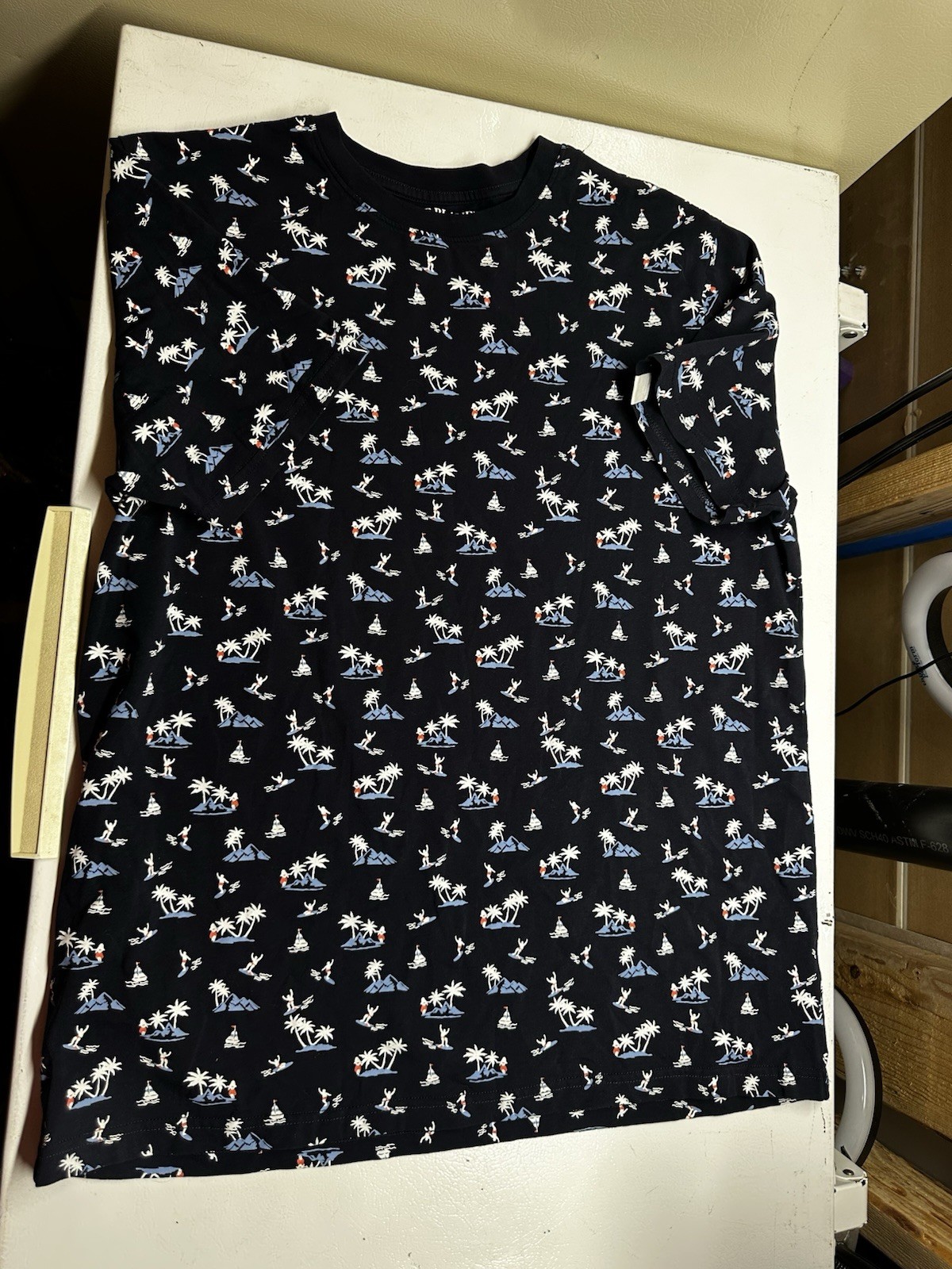 Free Planet Shirt Mens L Surfer Graphic All Over Print Organic Cotton Beach gallery