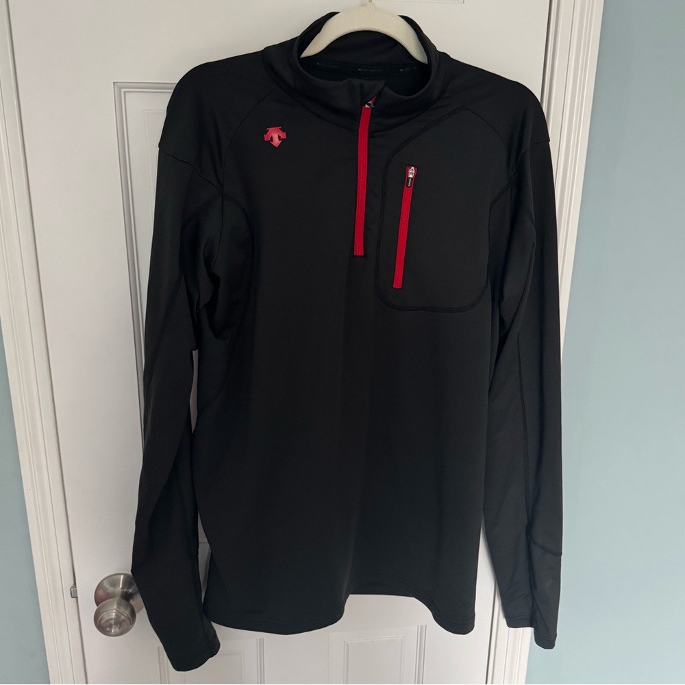 Descente T-neck quarter zip black red size small base layer skiwear size small gallery