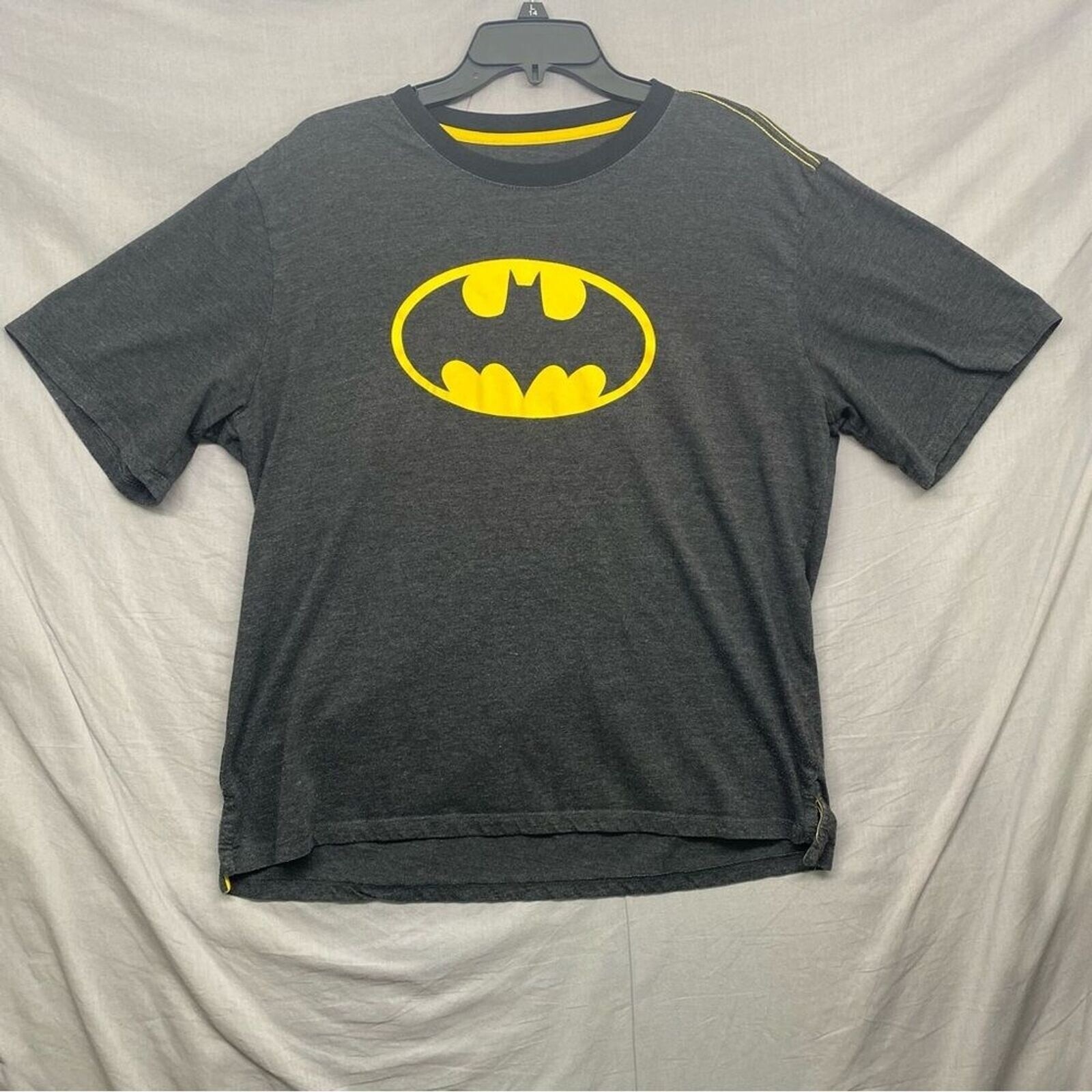 Batman T-Shirt Retro Symbol Dark Gray & Yellow Men’s Size | L