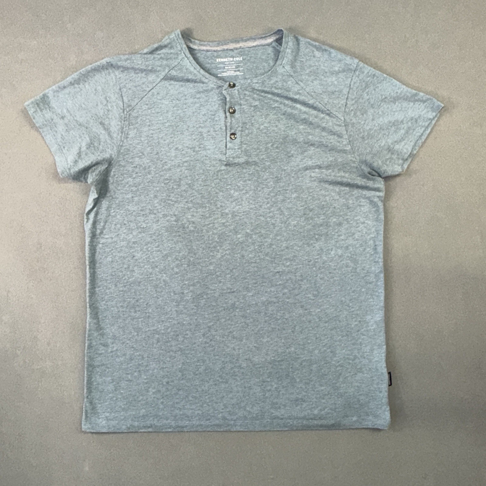 Men’s Kenneth Cole Short Sleeve Henley Neck 1/4 Button Shirt Light Blue Size M