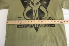 Star Wars Mandalorian Bounty Hunter Symbol Green Shirt Men’s Size M