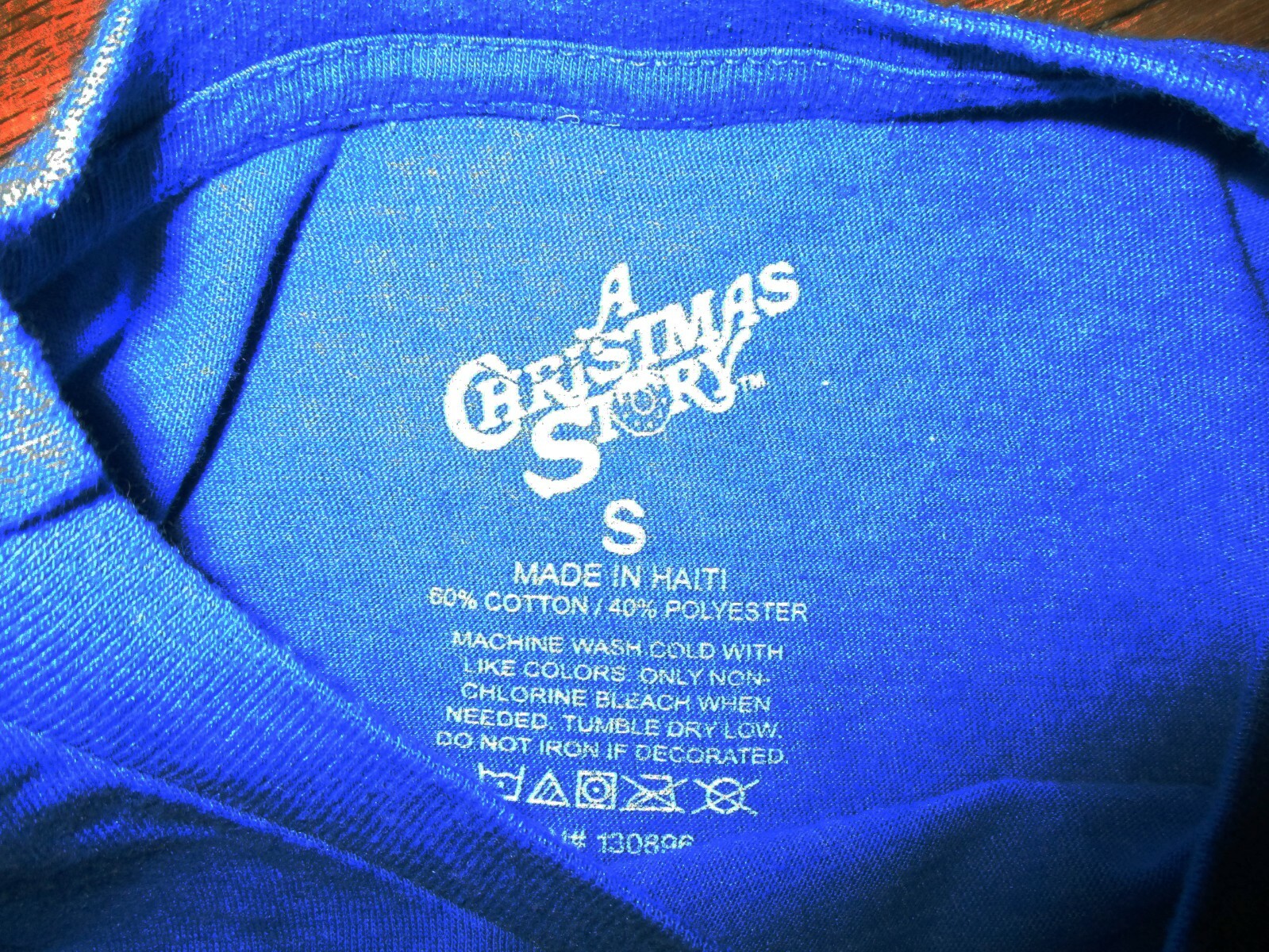 TRIPLE DOG DARE YOU A CHRISTMAS STORY T SHIRT Frozen Pole Retro 80s Movie SMALL gallery