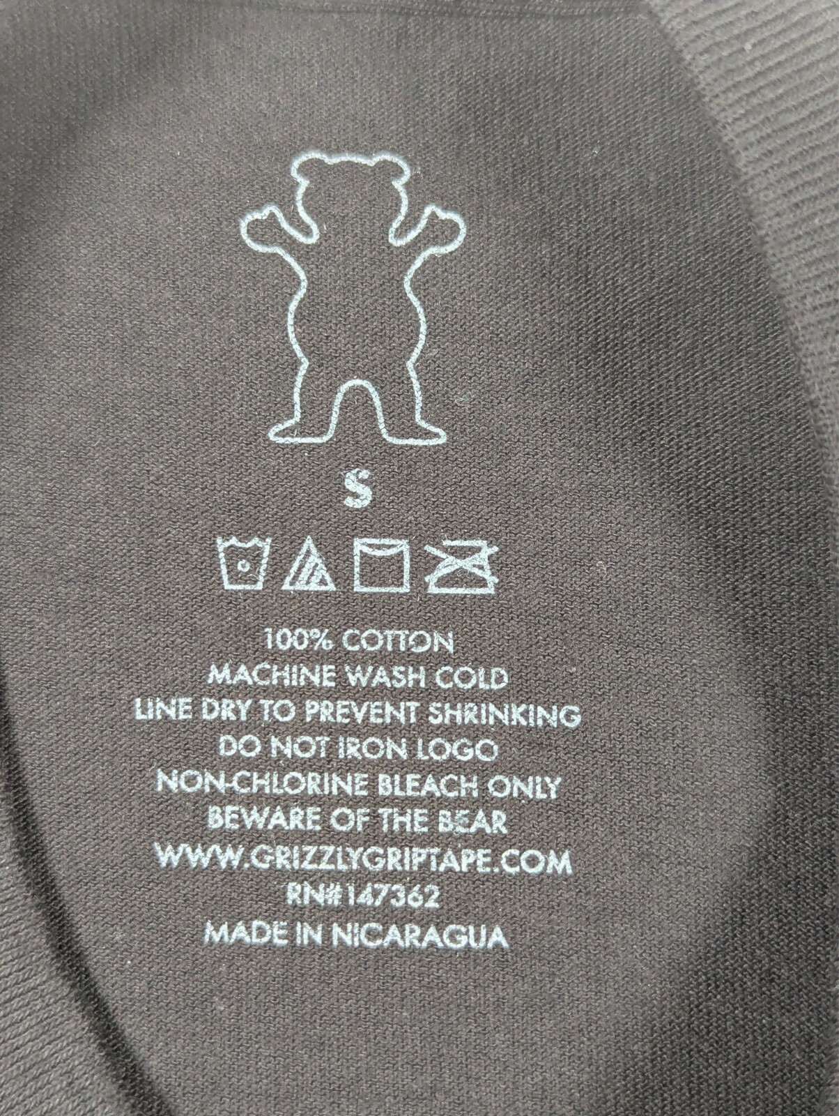 Grizzly - Outdoor Company - Black Classic Tee / T-Shirt - Size: S gallery