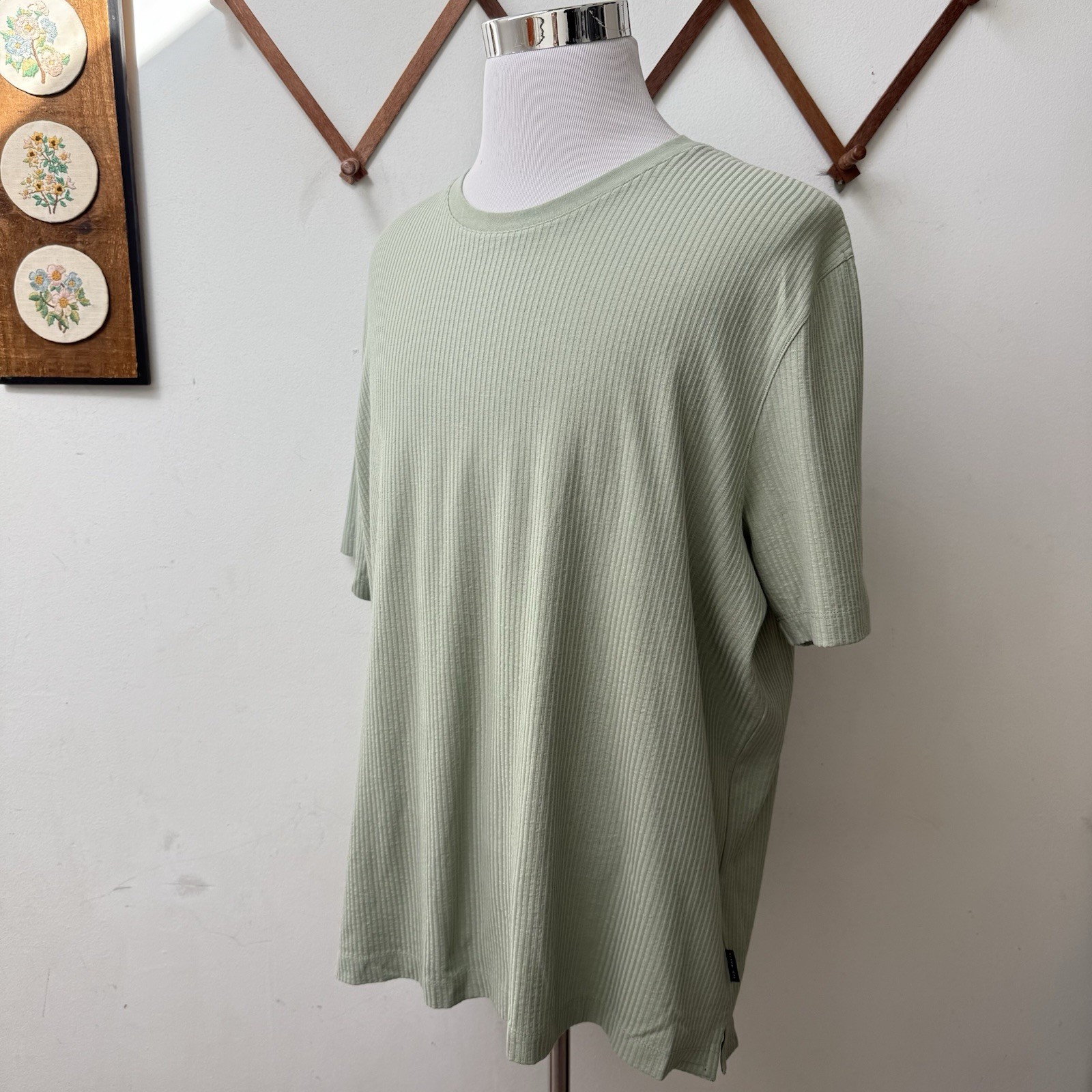 Ted Baker London Ribbed T-Shirt Regular Fit Size 7 US XXXL gallery