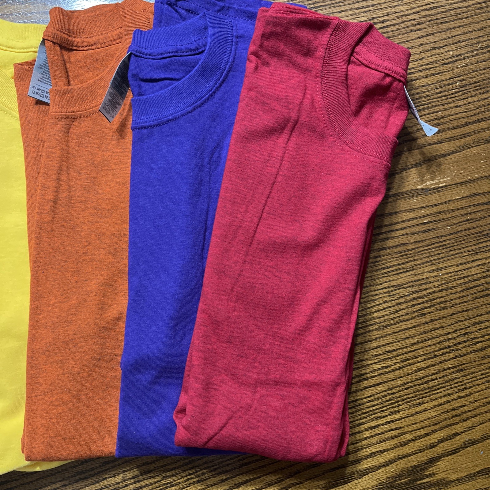 Gilden Heavy Cotton T-shirts Multicolors Size Large No Pocket Set Of Five gallery