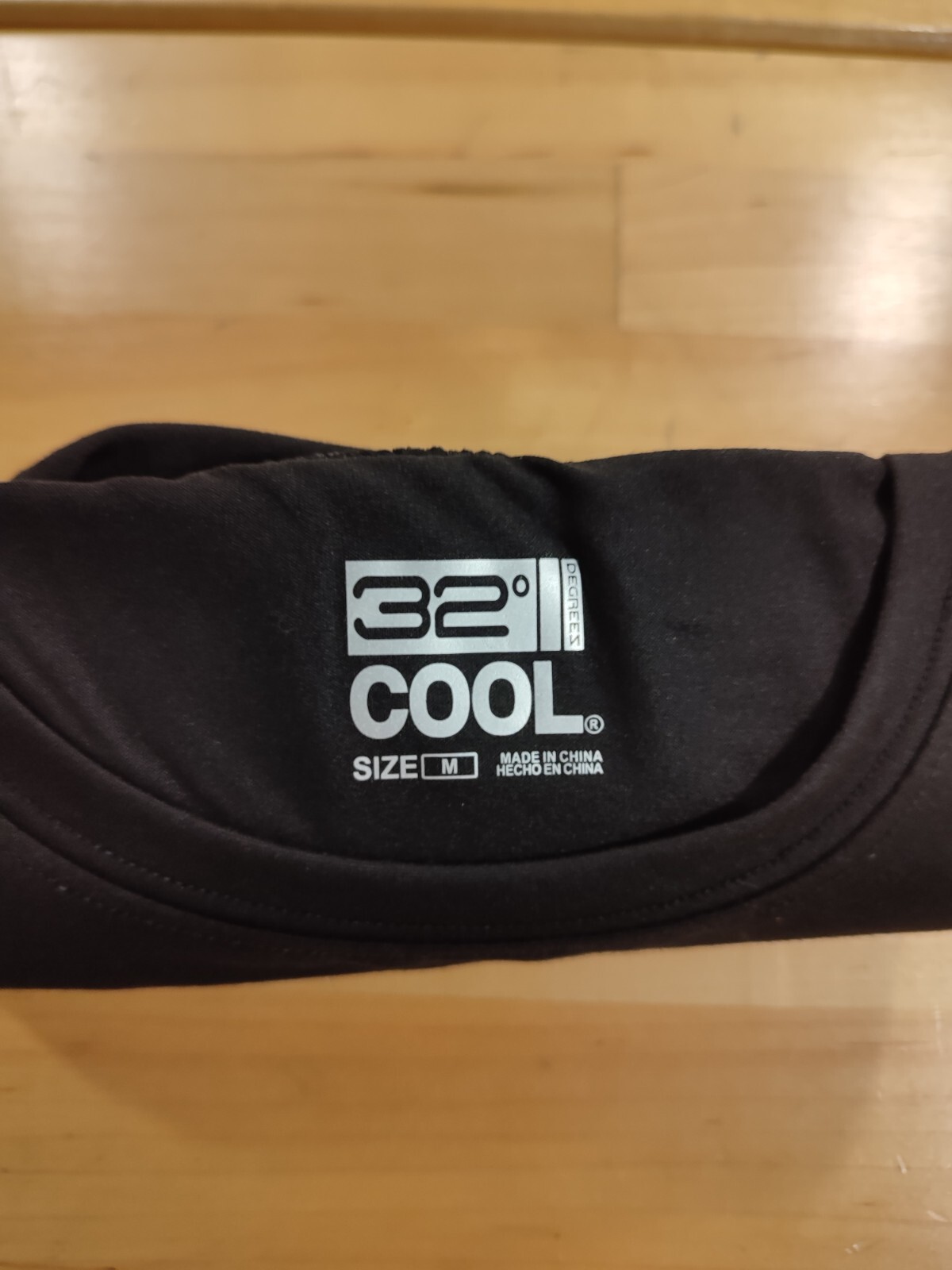 NWOT 2 Pack 32 Degrees Cool Short Sleeve Crew Neck Breathable TShirt Black Med. gallery