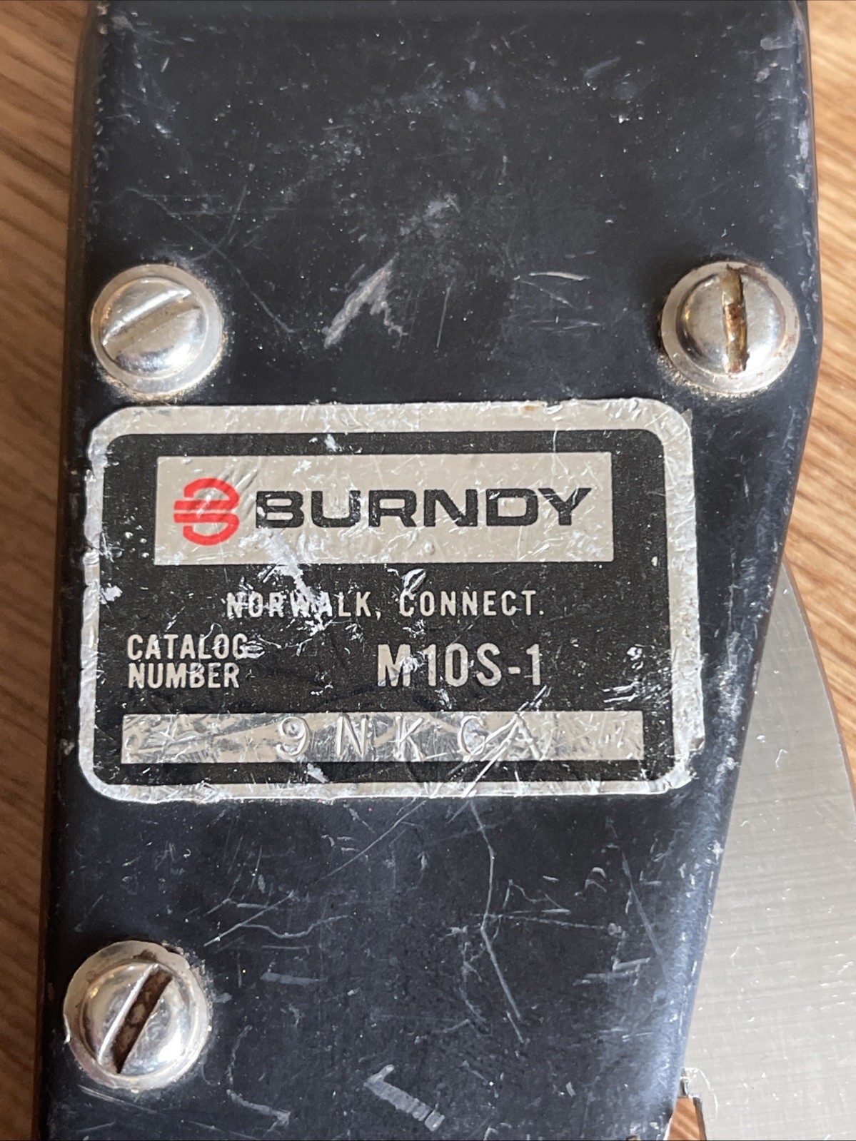 Burndy M10S-1 Hand Crimping Tool With S-7-1 Die Size