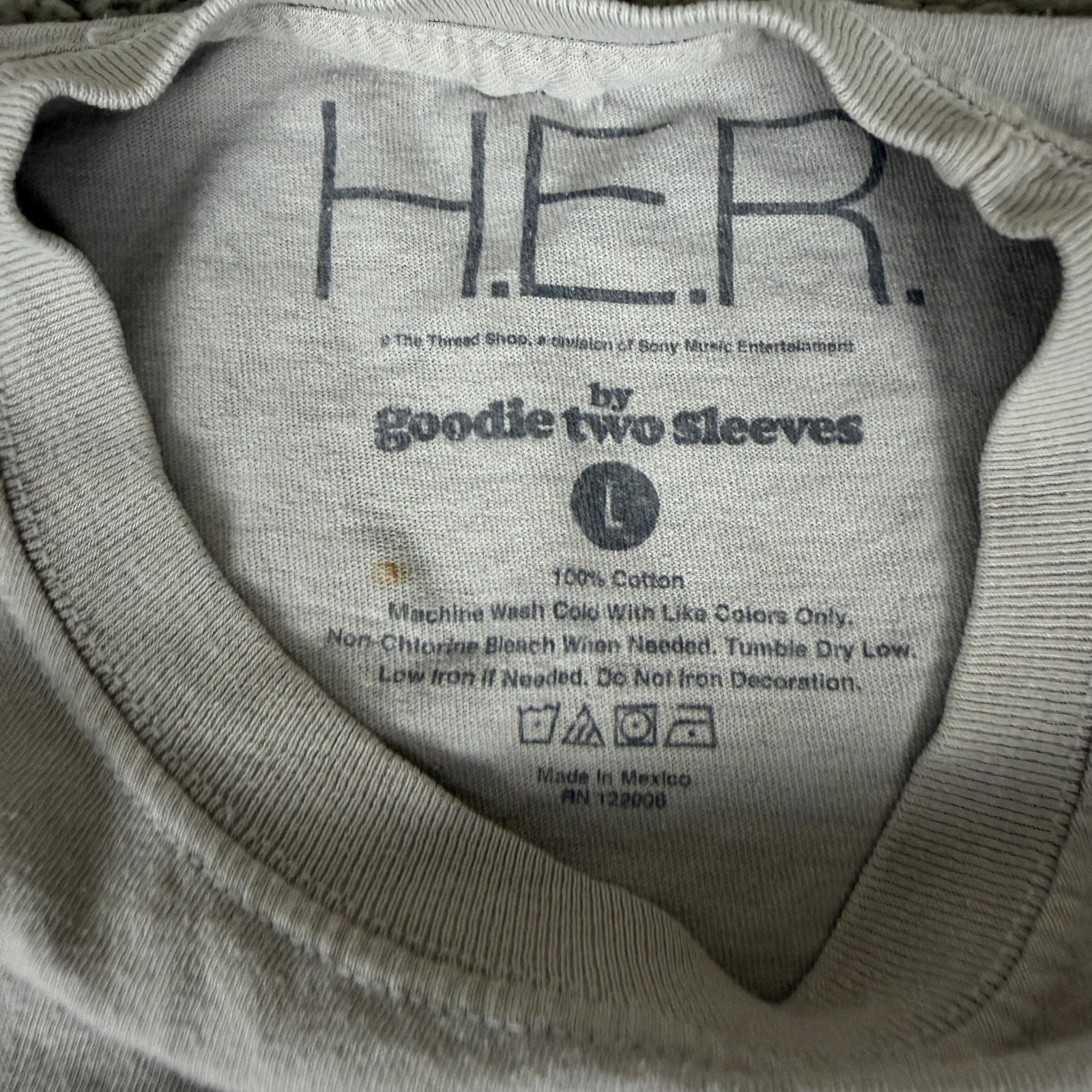 H.E.R. Shirt Mens Large White Tie Dye Portrait Graphic Tee Goodie Two Sleeves gallery