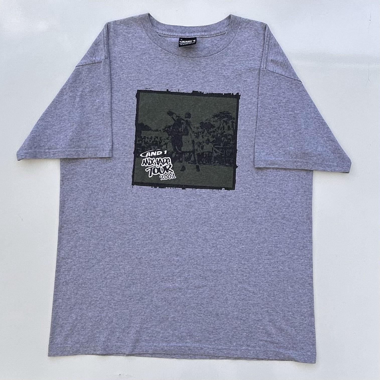 Vintage AND1 Mixtape Tour 2002 Street Hoops Promo T Shirt Size Men’s Large Grey