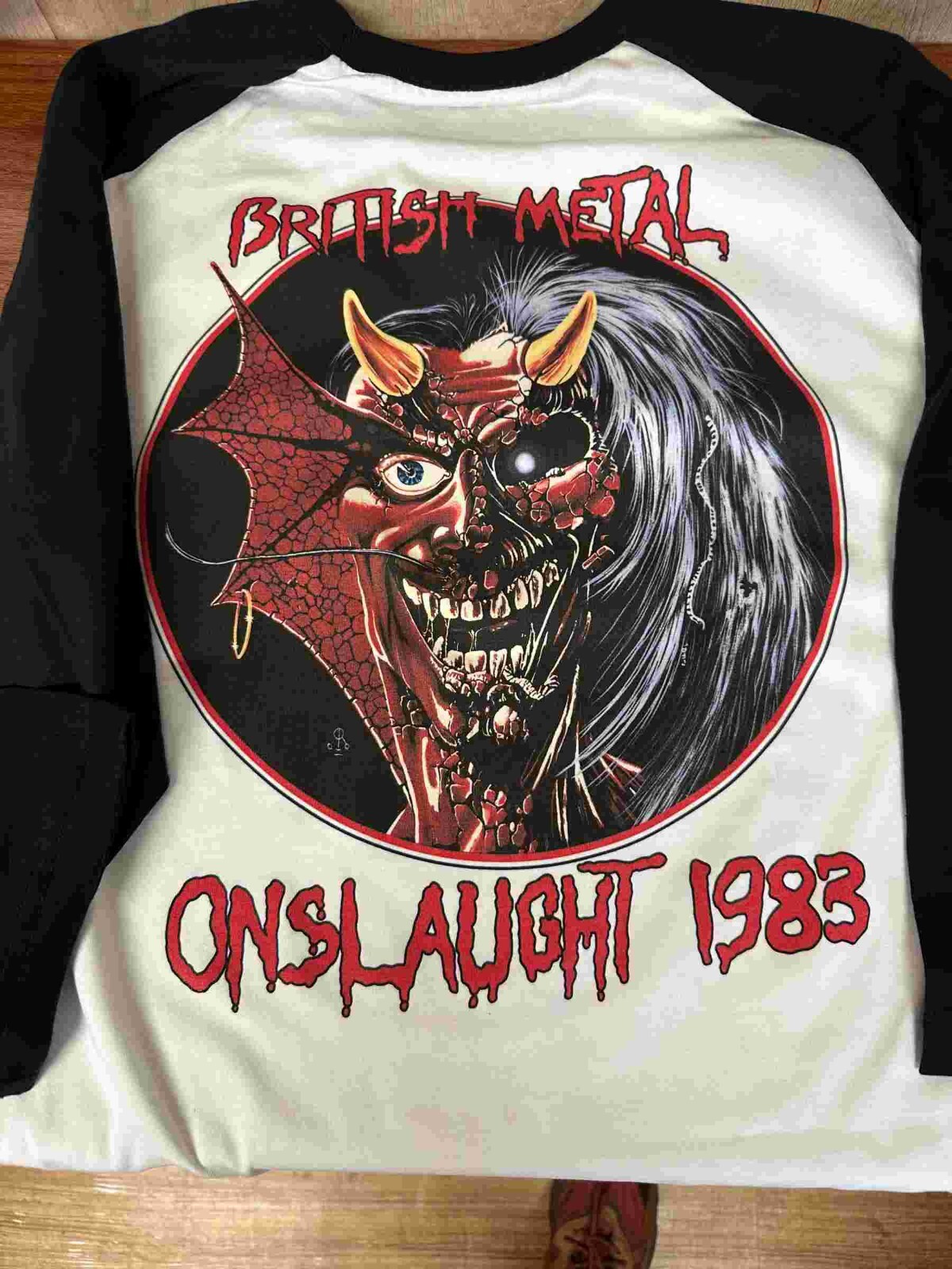 Iron Maiden British Metal Ounslaught 1983 Raglan S to 3XL gallery