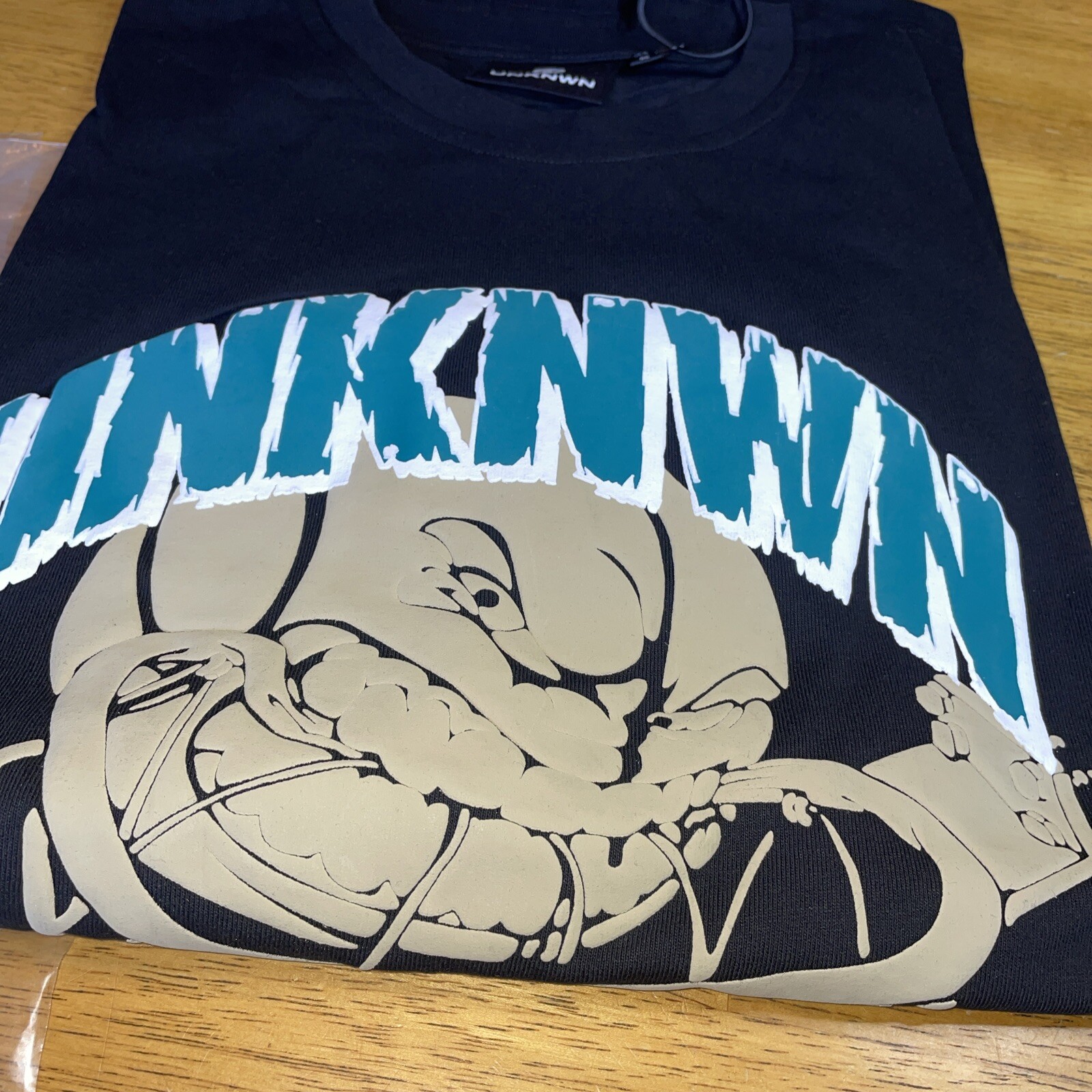UNKNWN Graphic Tee Black Hoops NWT $50 Retail Sz Large