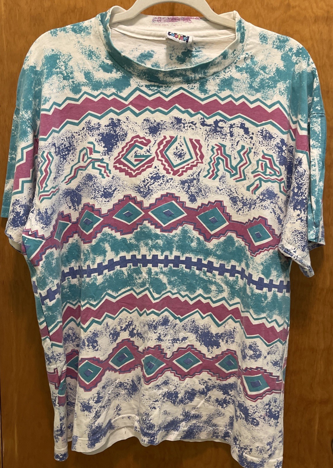VTG Laguna Tribal Print Tee 80s 90s Retro Spellout Aztec