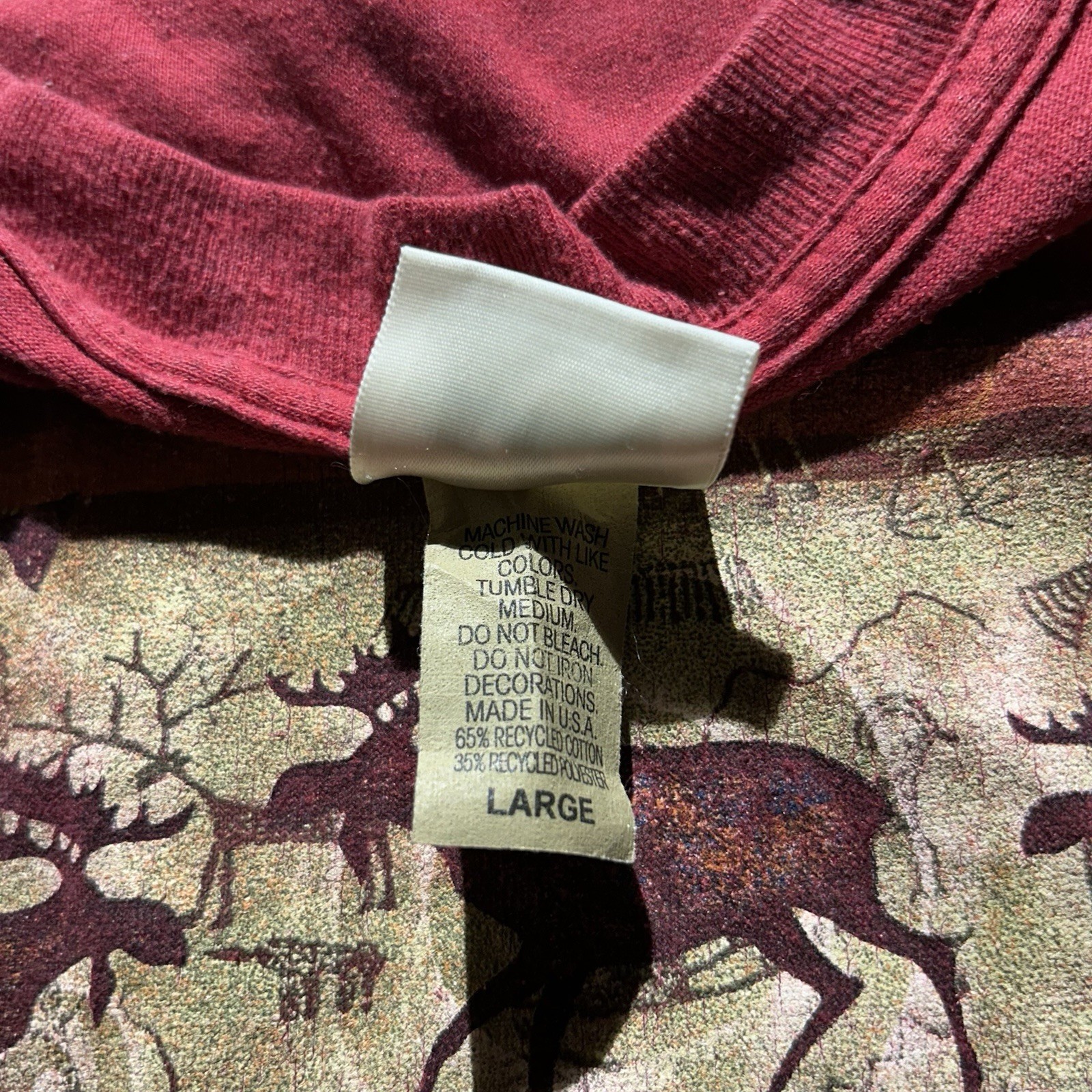 Eco Mountain Made In USA Yellowstone Moose Center Logo Shirt Mens Size Large Red gallery