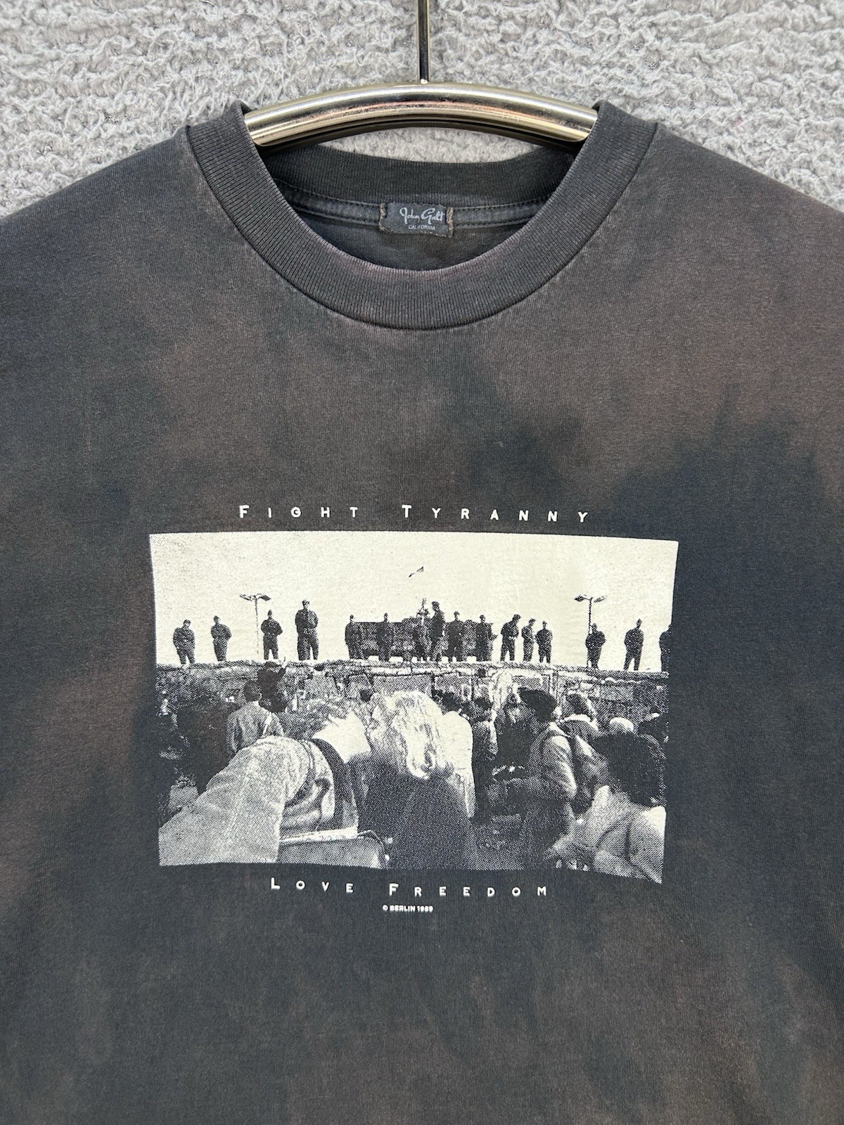 John Galt Fight Tyranny Love Freedom Berlin 1989 Wall Smoke Faded Black Vintage gallery