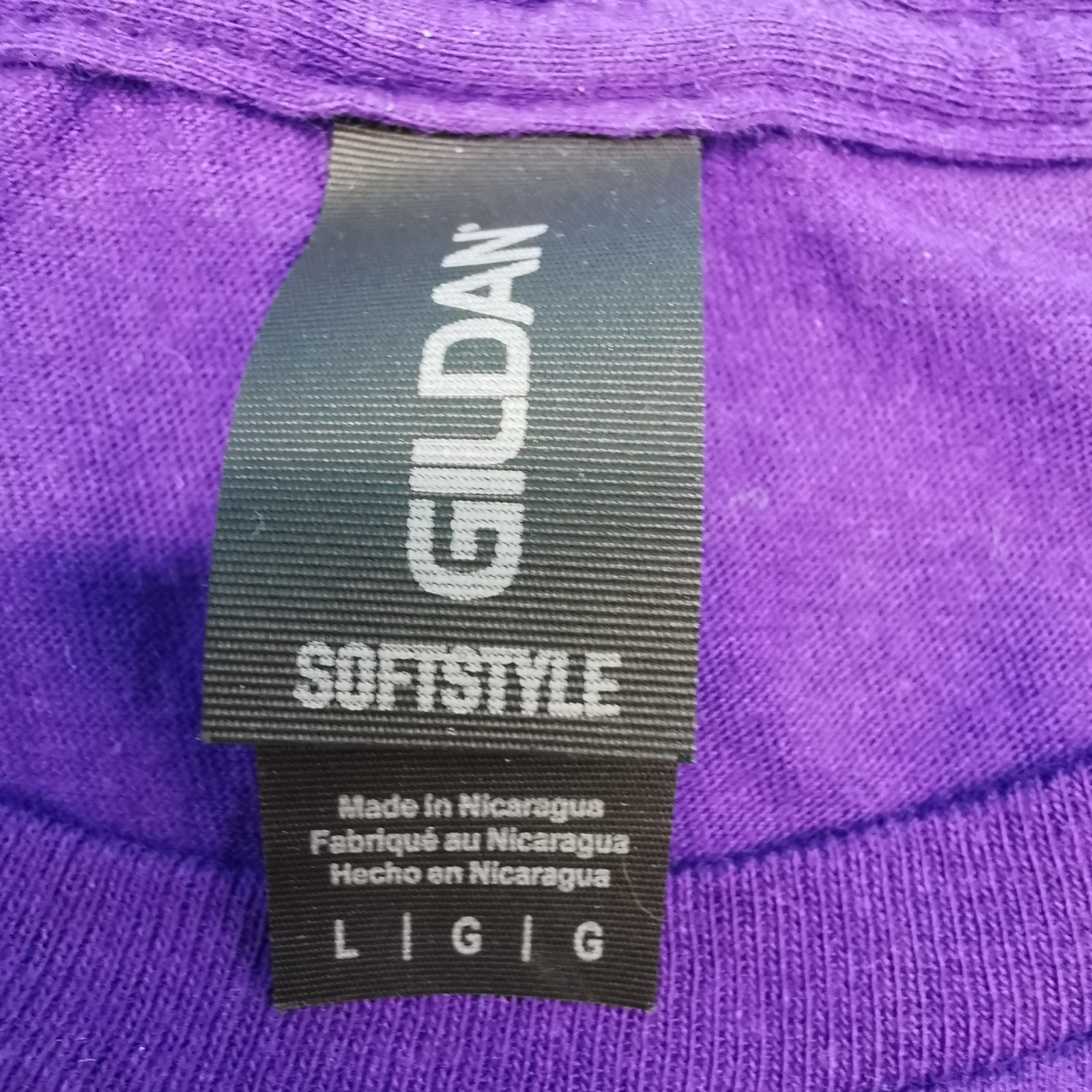 Gildan Softstyle T-Shirt Men's Large Purple Abstract Geometric Face Art Graphic gallery