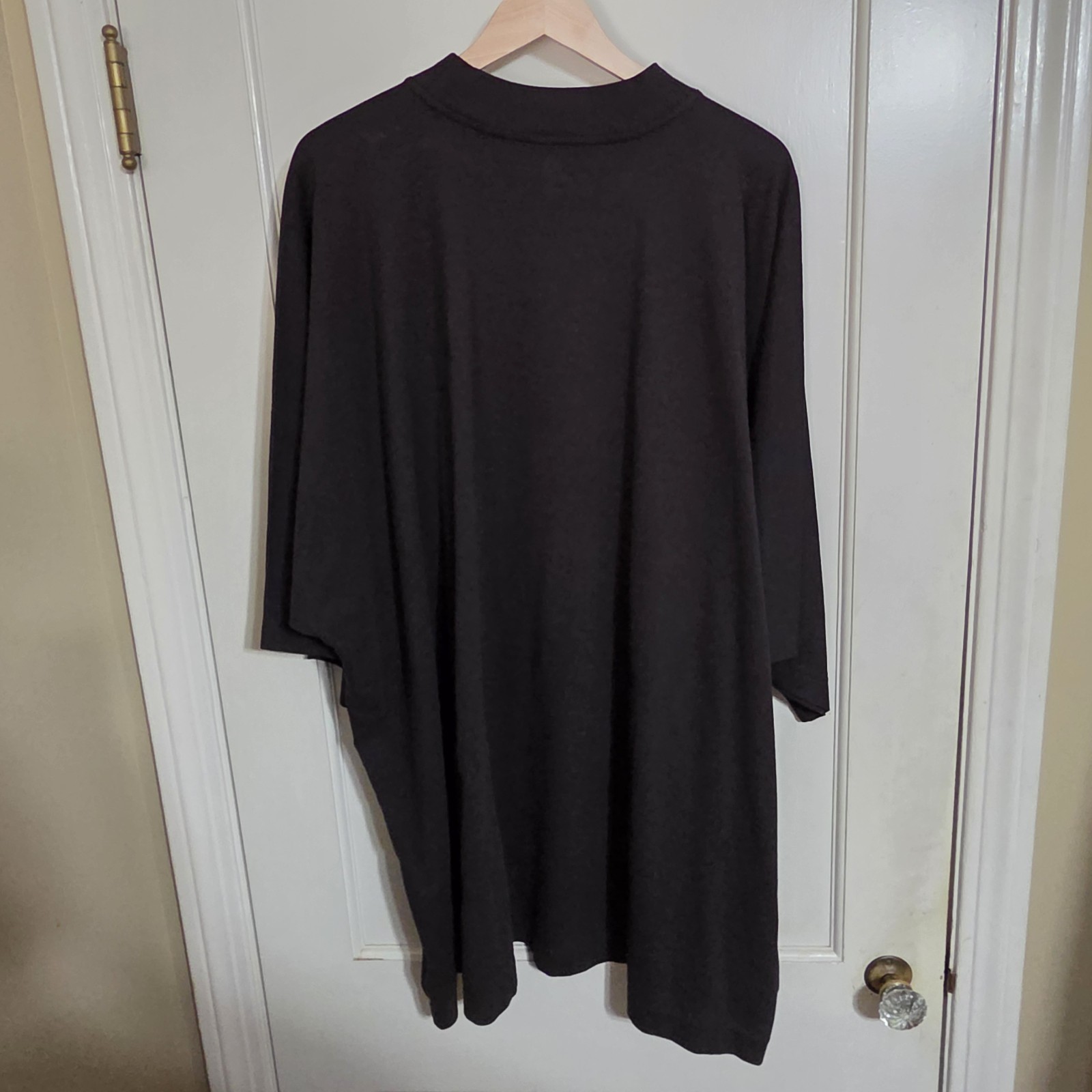 Yeezy Gap Balenciaga No Seam Logo Tee Size XL Black gallery