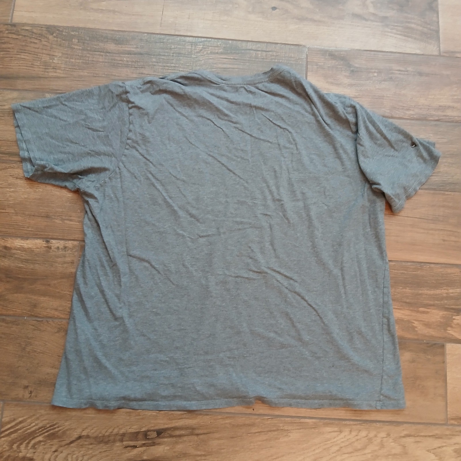 Patagonia Pocket T-Shirt Mens Extra Large Gray Organic Cotton Short Sleeve 53255 gallery