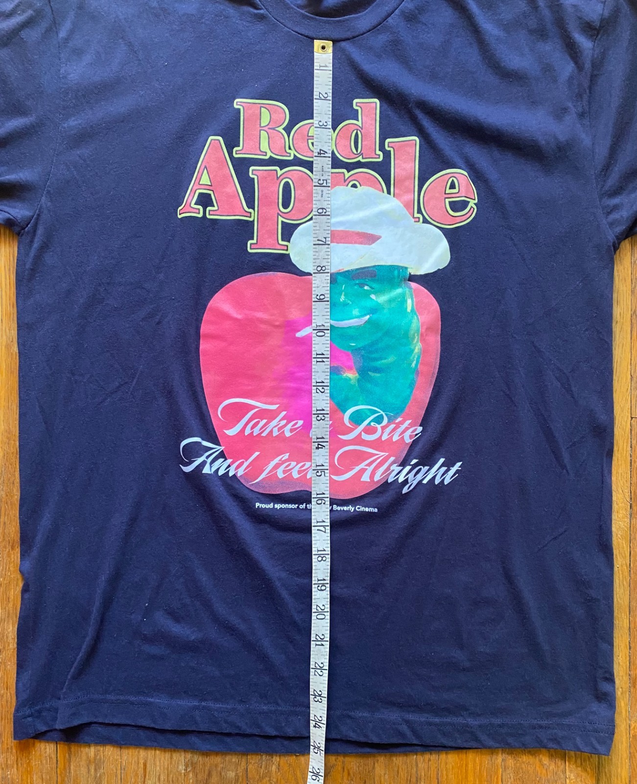 Red Apple cigarettes t shirt New Beverly Cinema Quentin Tarantino Navy Large gallery