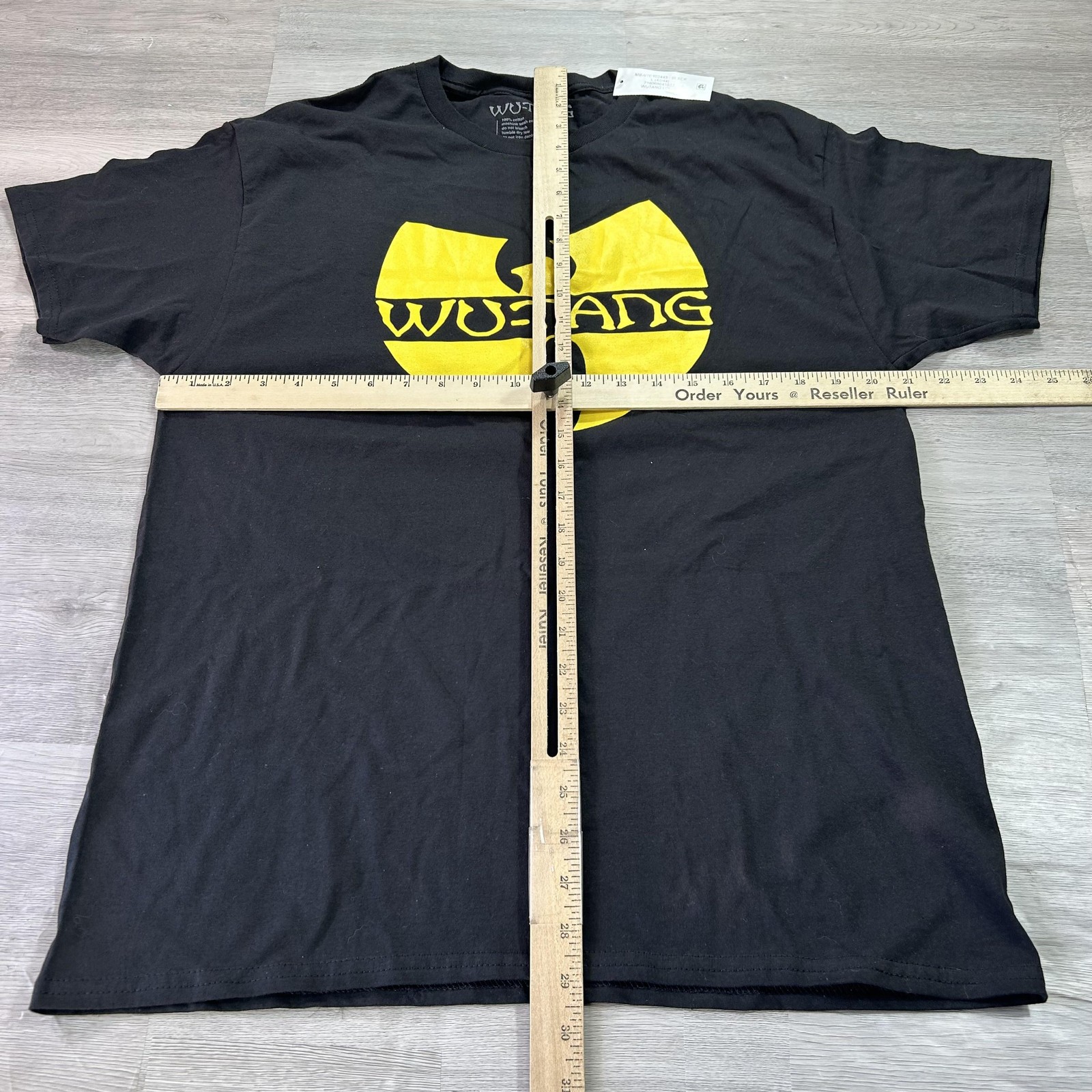 NEW Wu-Tang Clan Shirt Mens Large Black Logo Graphic Hip Hop Music Tagless Tee gallery