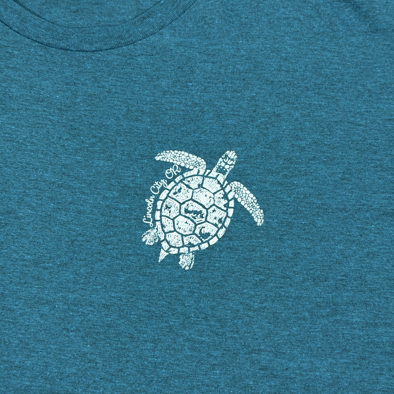 Spectra Vintage Sea Turtles Graphic Print T-Shirt Fits Men's Size 2XL Teal Green gallery