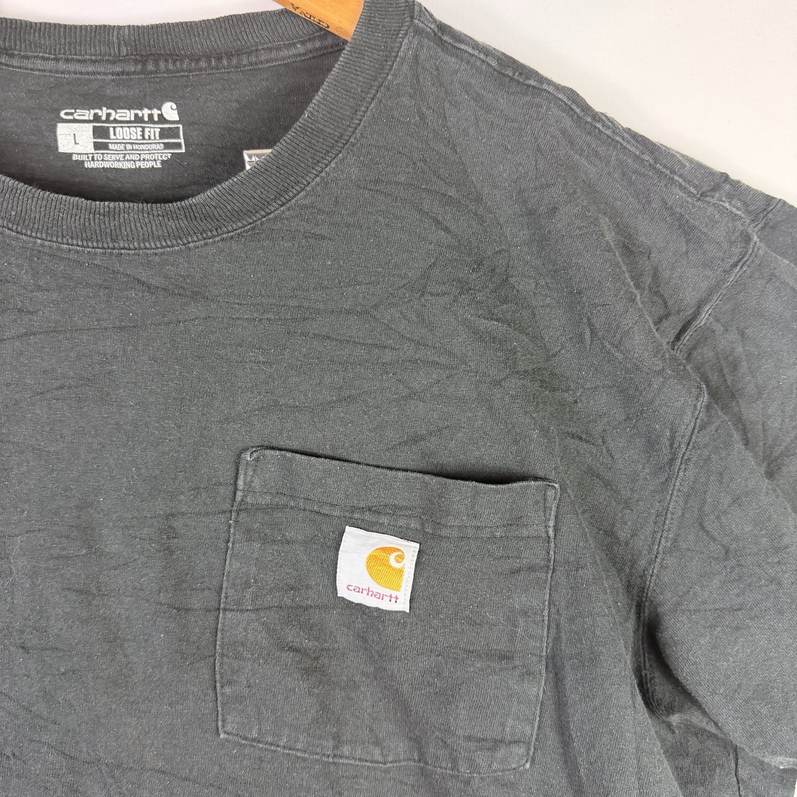 Carhartt T-Shirt Men's Large Loose Fit Black Short Sleeve Pocket Tee 100% Cotton gallery