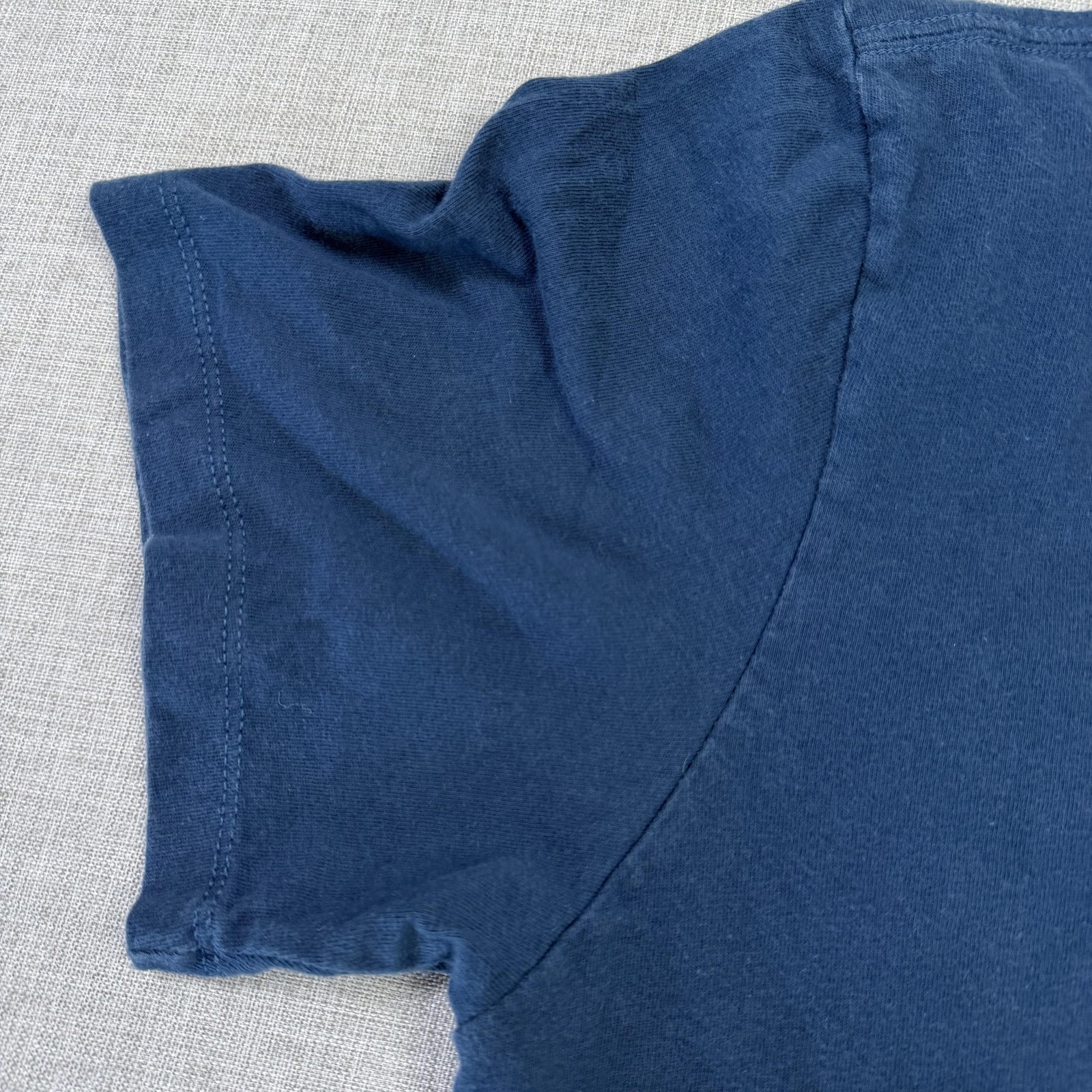 The North Face Shirt Mens Large Blue Crew Neck Short Sleeve Pack Van Graphic gallery