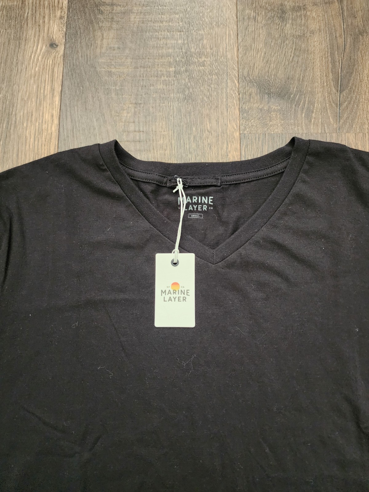 Marine Layer Men's V-Neck T-Shirt Black Solid Short Sleeve Regular Size S gallery