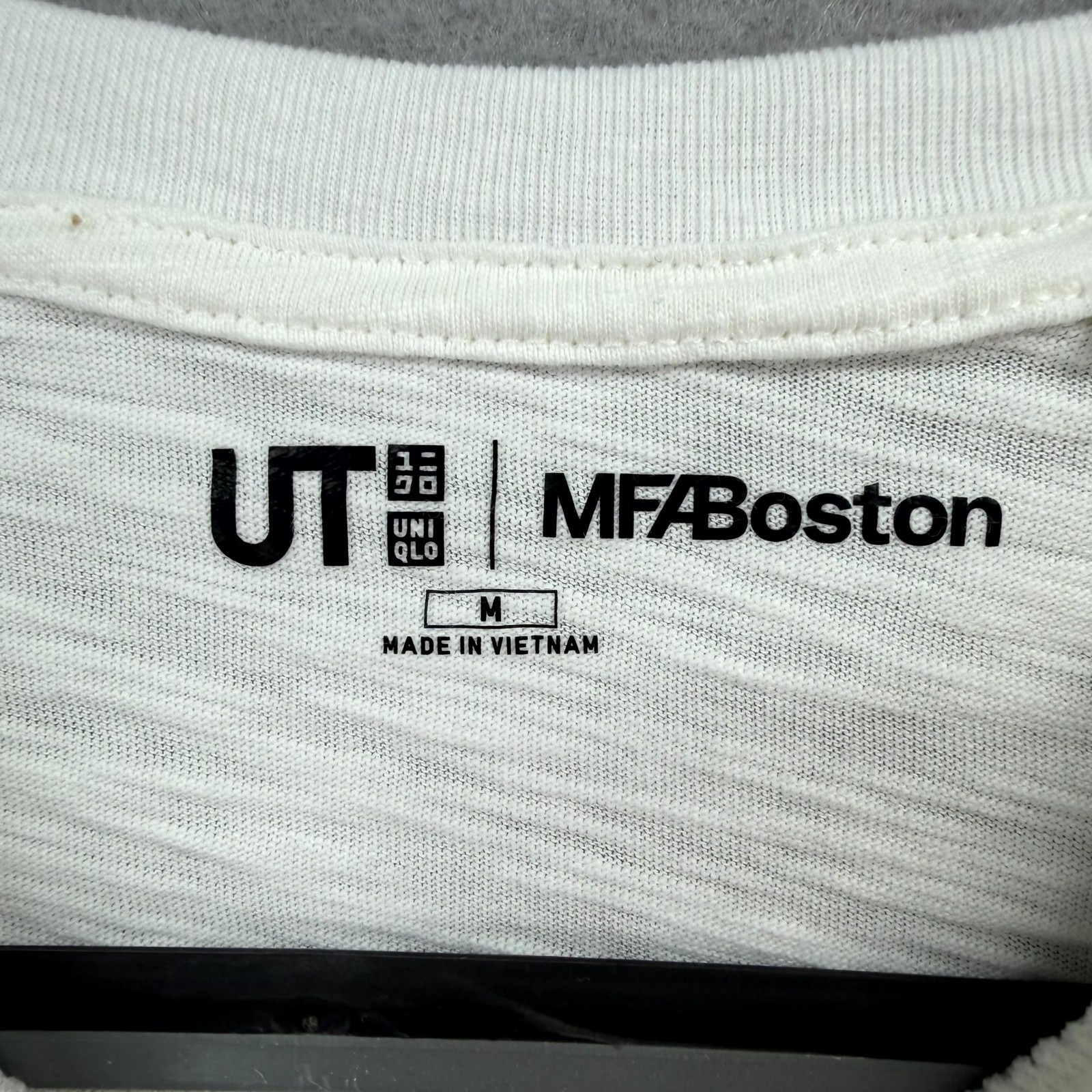Uniqlo UT x Museum of Fine Arts, Boston T-Shirt Mens M White Graphic Crew Neck gallery