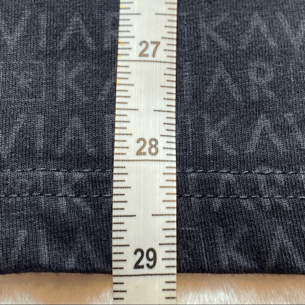 Kaviar Oak and Marble Private Label Black T-Shirt Size Large gallery