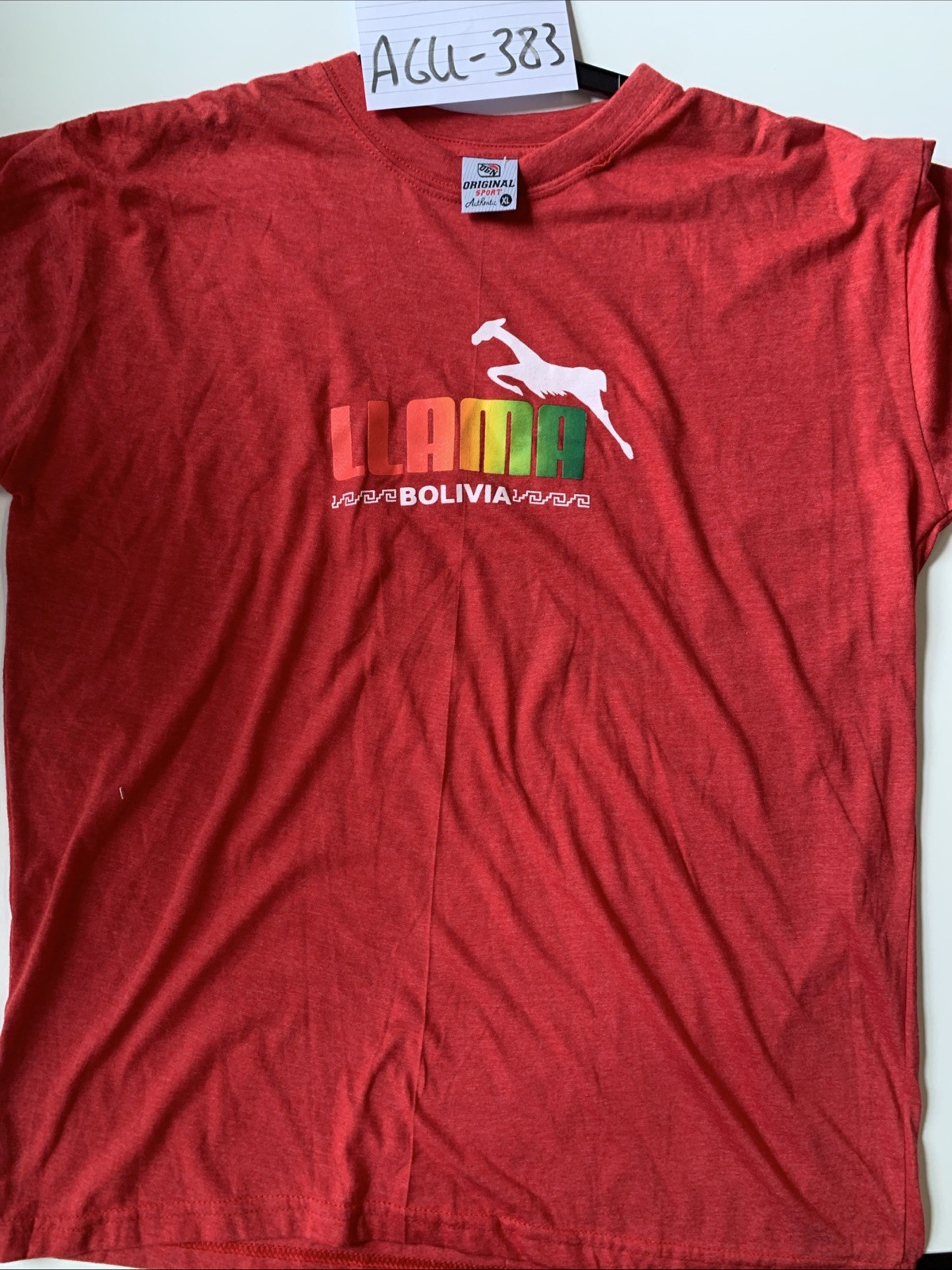 Bolivia Llama Red T-Shirt Souvenir Graphic Short Sleeve Tee Size XL AGU-383