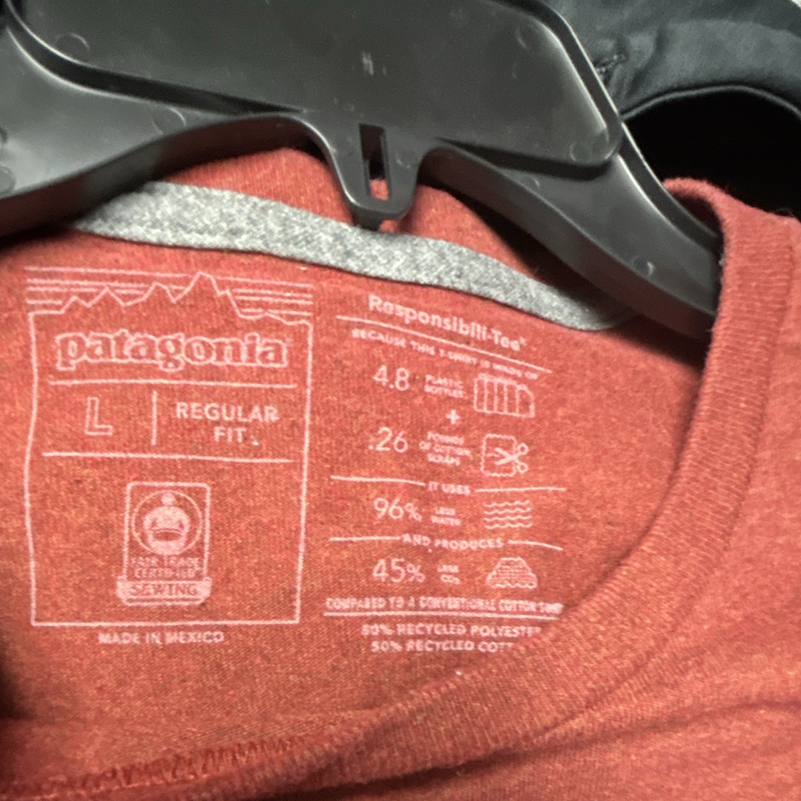Patagonia Responsibili-Tee Men’s L Red Long Sleeve Graphic T-Shirt gallery