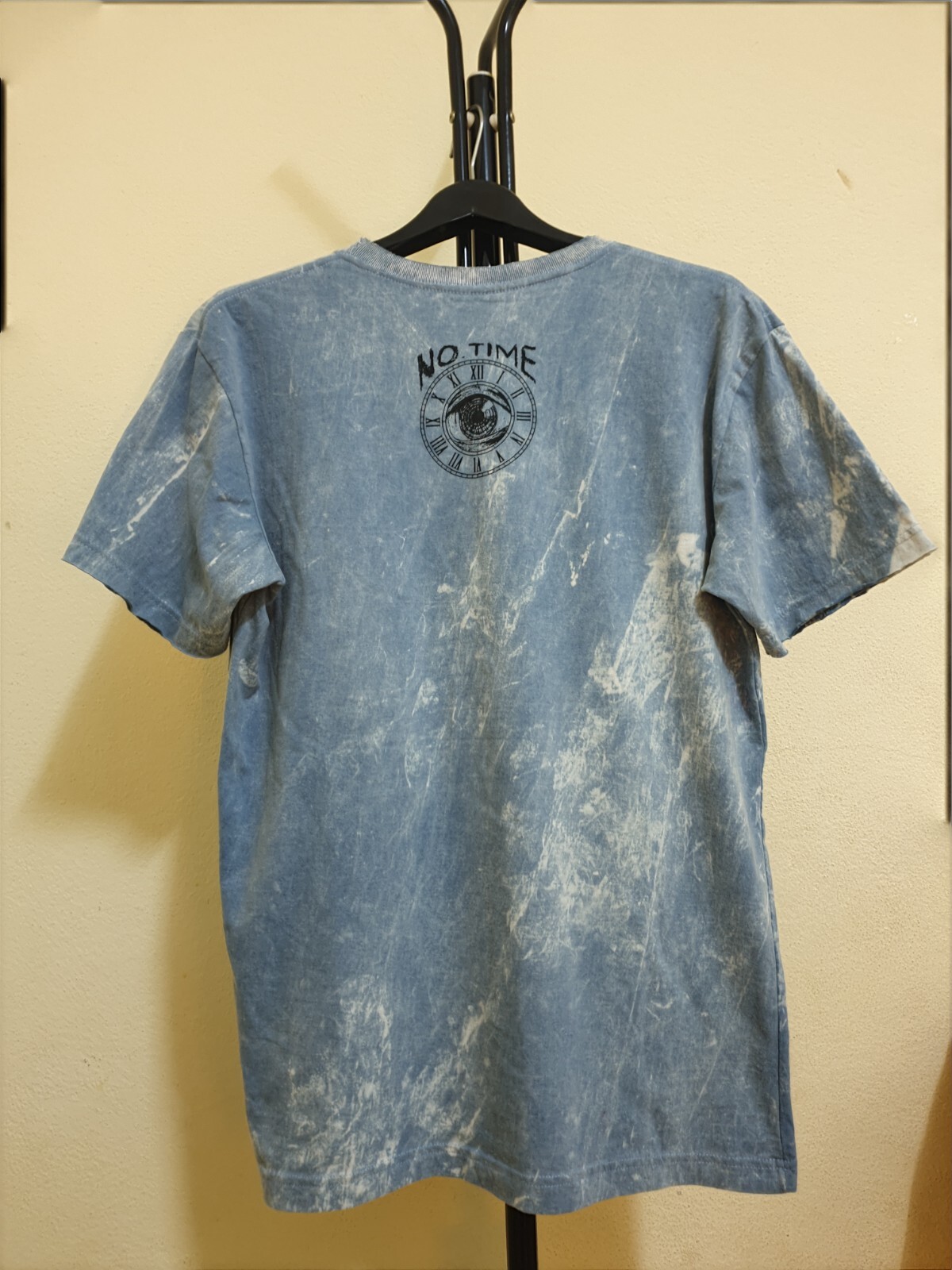 Super soft fabric T-shirt vintage style cotton 100% made in Thailand ( size L) gallery