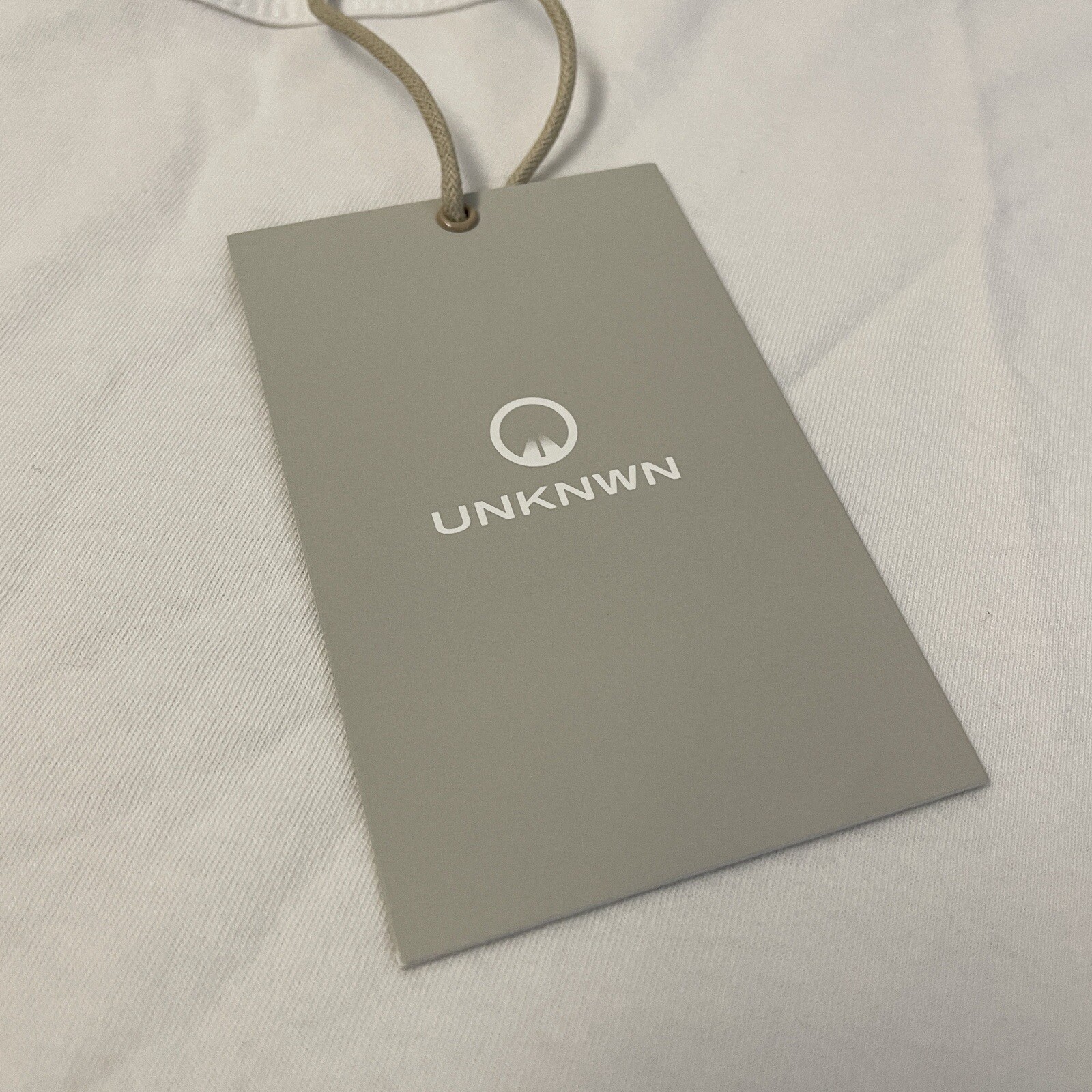 Unknwn Miami Shirt Adult Small White Lebron James Embroidered Casual Mens $85 gallery
