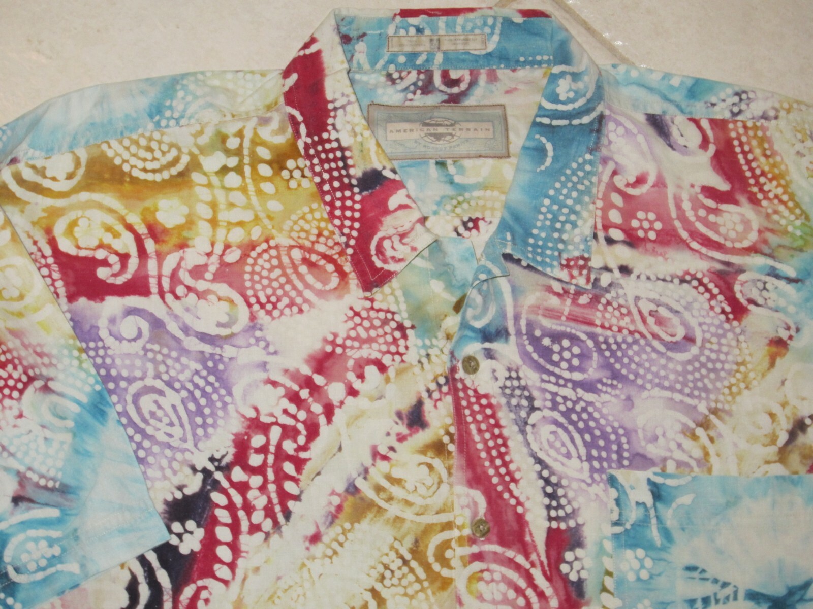 UNIQUE MENS 3XL CHEST 60 LENGTH 34 GEOMETRIC HIPPIE PRINT AMERICAN TERRAIN gallery