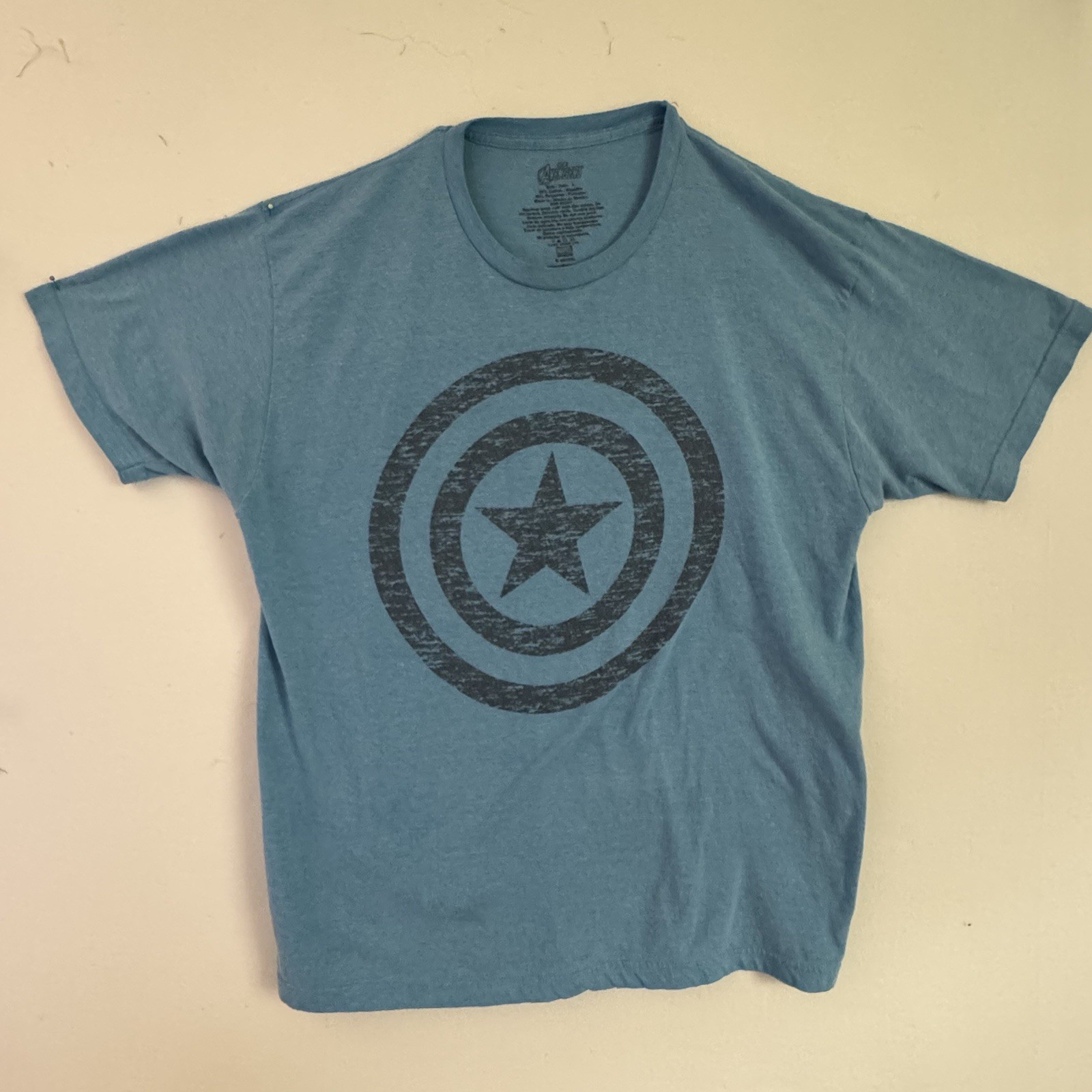 Marvel Avengers Captain America Shield TShirt Light Blue Large 50/50 Poly Cotton