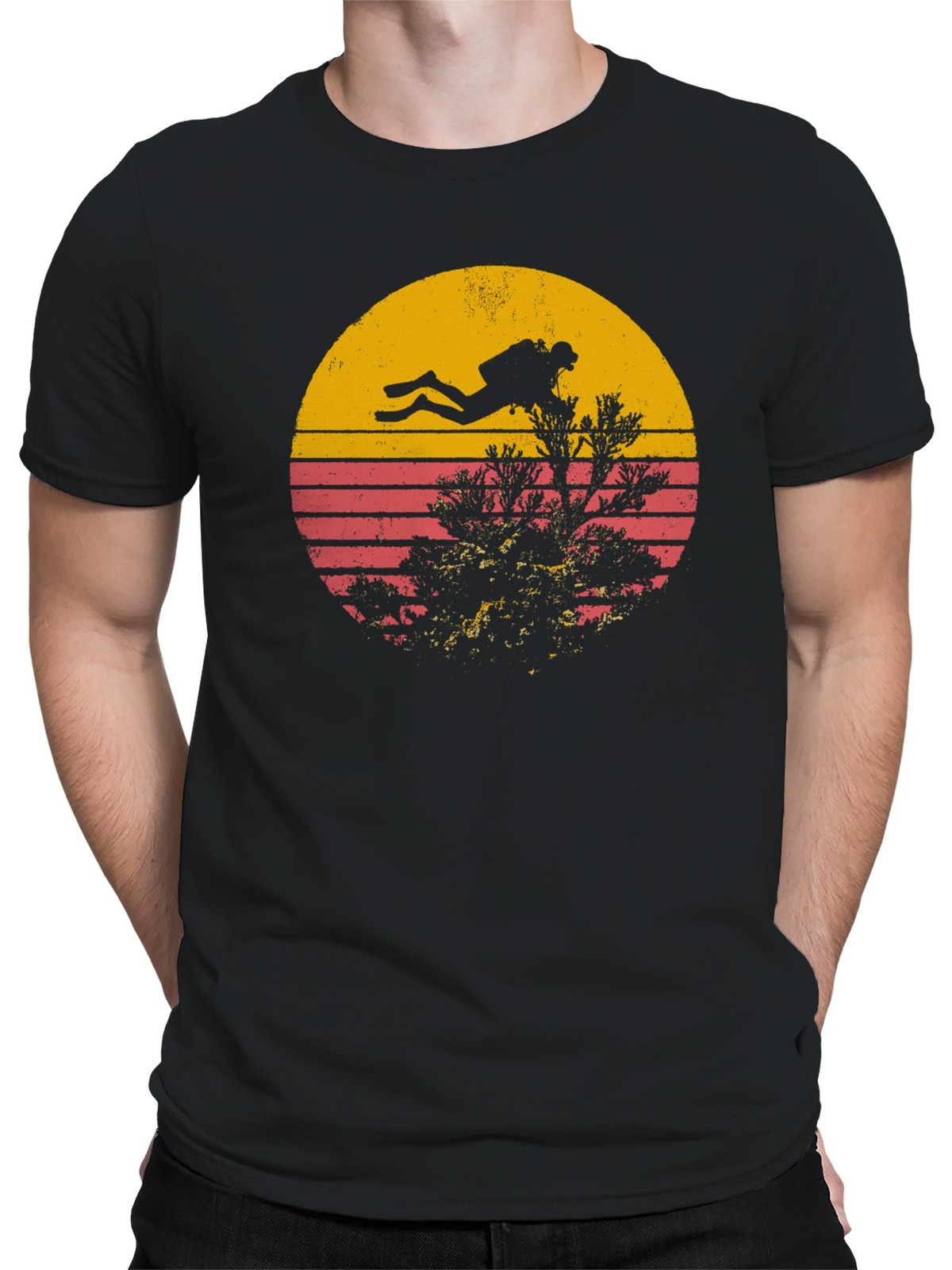 Retro Diving Adventure Sunset Men's T-shirt gallery