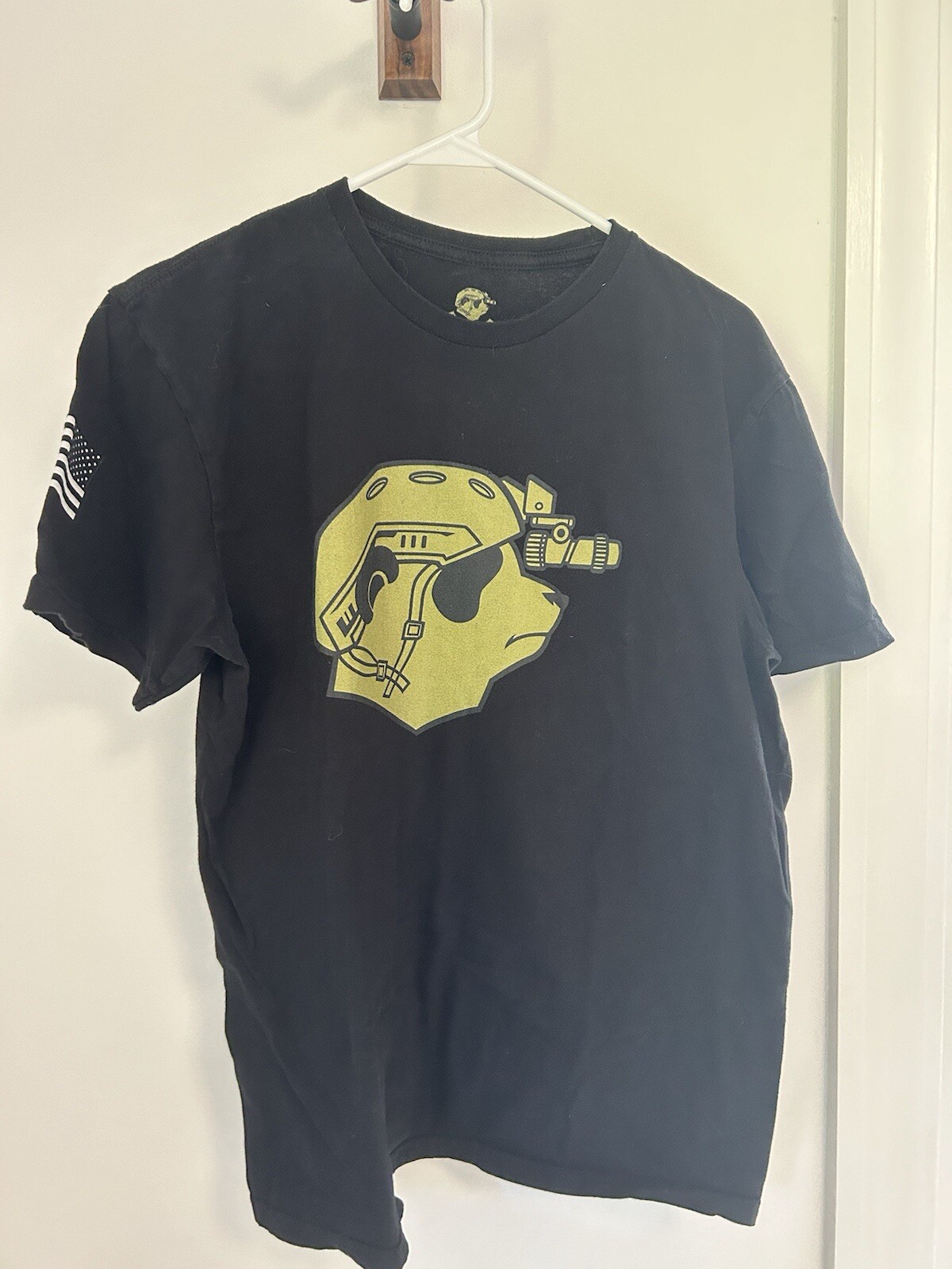 Panda Shirt Mens Medium Black Short Sleeve Crew Neck gallery
