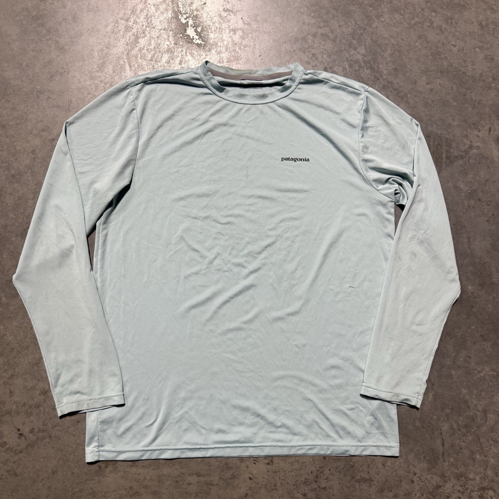PATAGONIA Capilene Cool Daily Fish Graphic Long Sleeve Shirt Men’s Large
