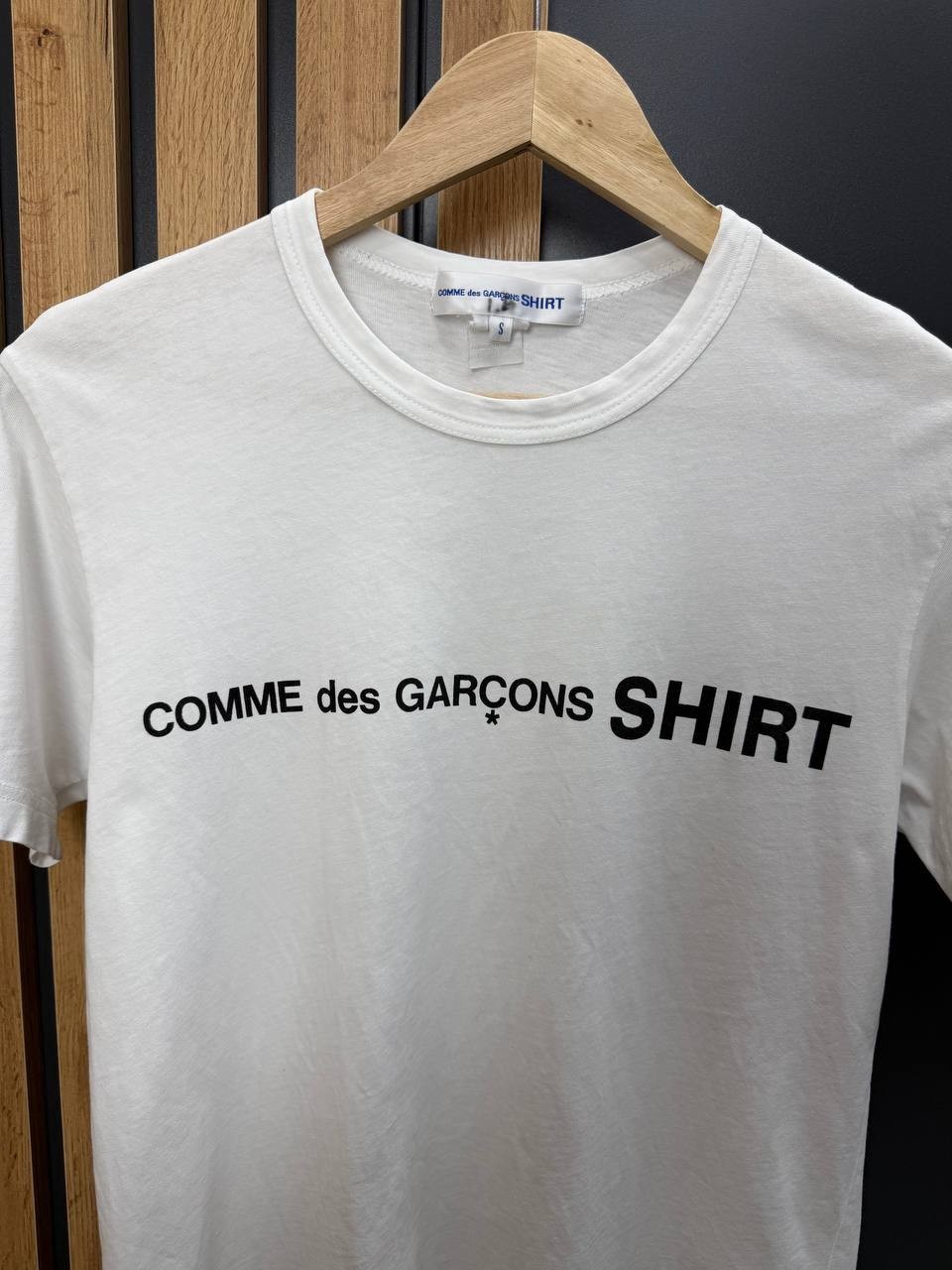Comme des Garcons SHIRT Logo T Shirt White Size S gallery