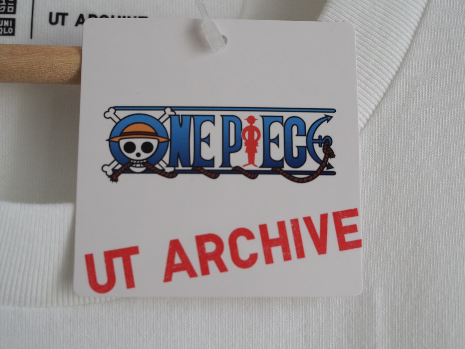 One Piece Monkey D. Luffy straw hat crew King of Pirates Uniqlo streetwear gallery