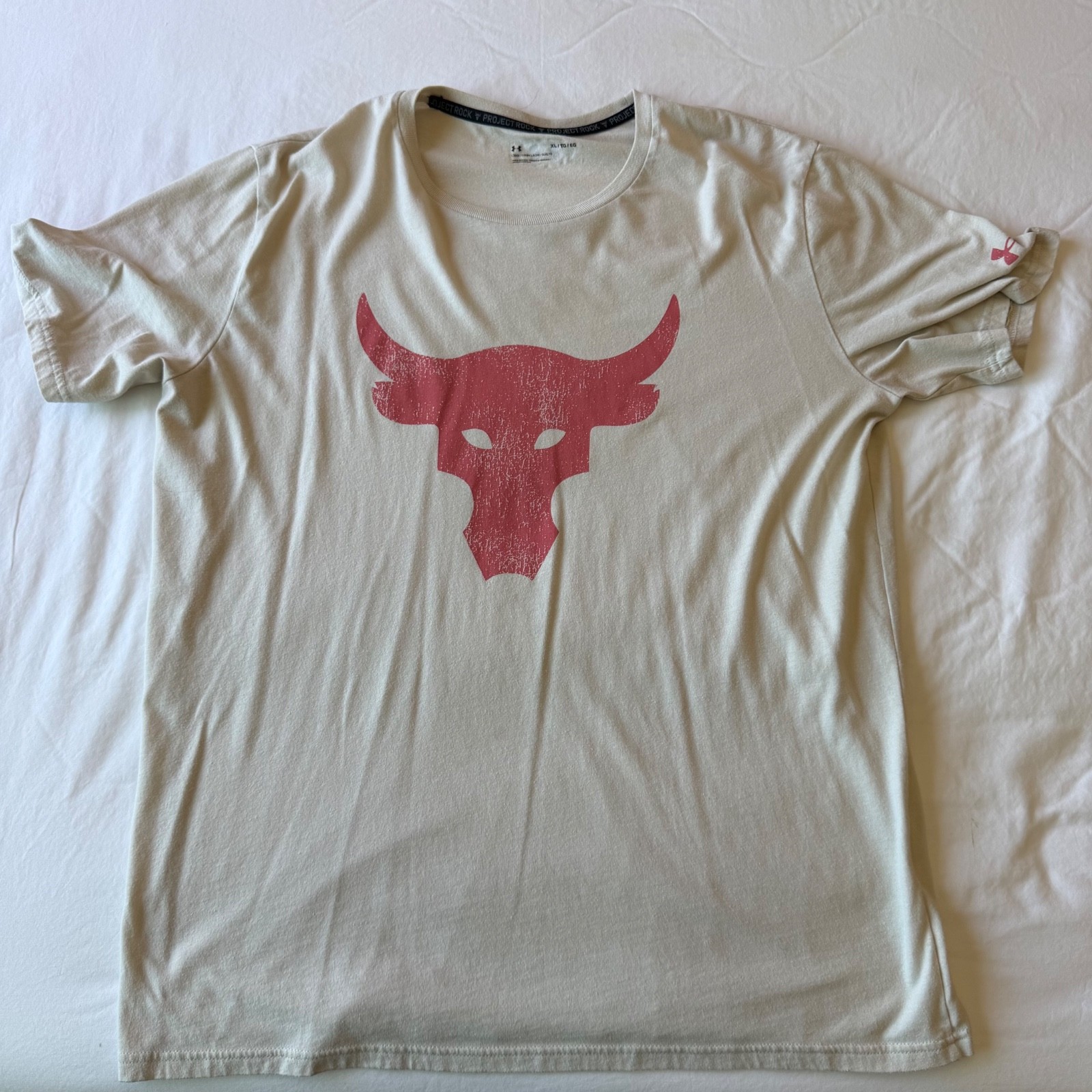 Under Armour UA Project Rock Brahma Bull Short Sleeve Shirt Size X-Large New gallery