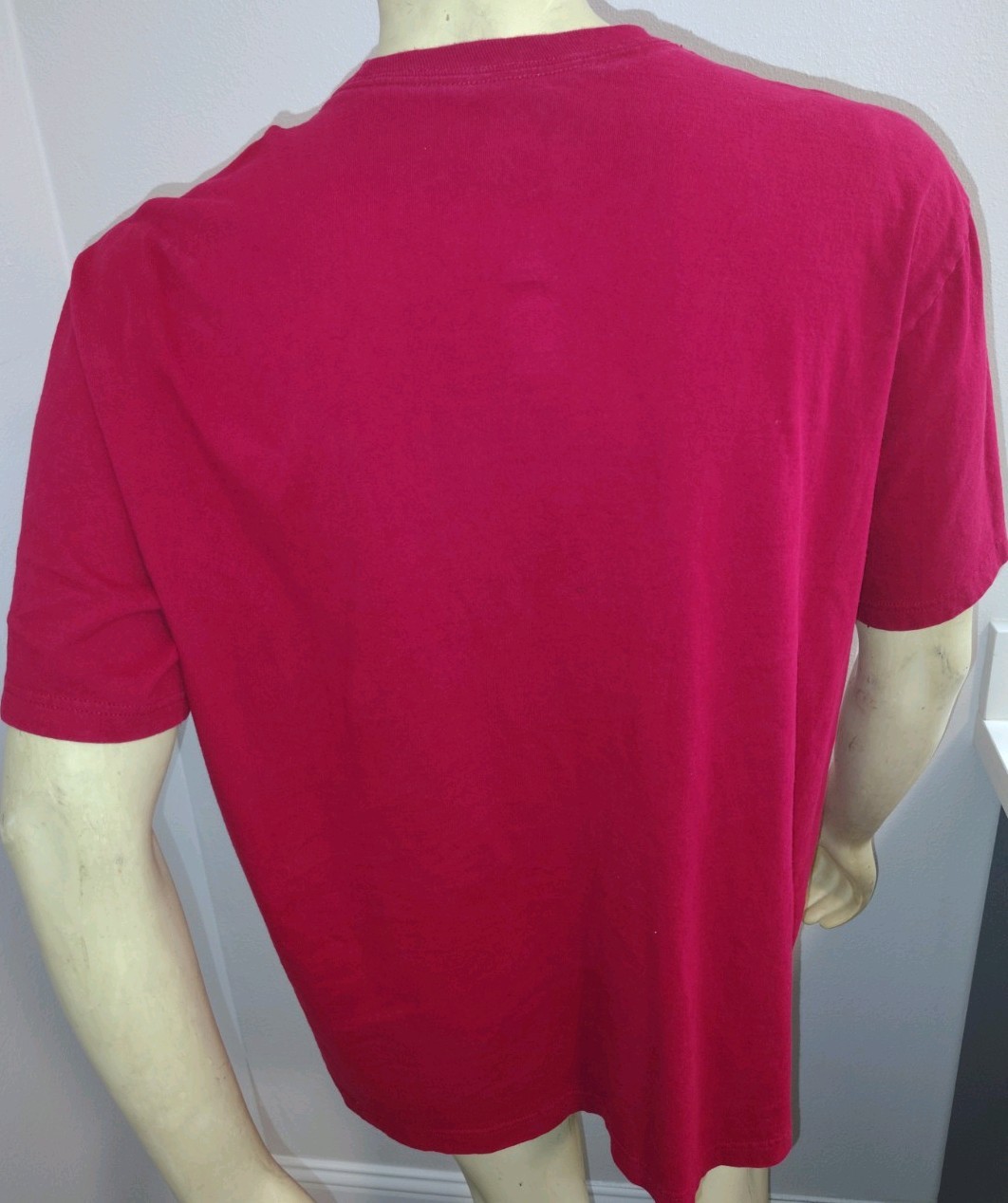 Apple Red Employee T-Shirt Men/Unisex Short Sleeve Size 2XL 100% Recycled Cotton gallery