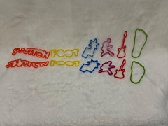 Switchfoot Red Medium Bass T-Shirt & 12 Sillybandz (6 variations) – See Descrip.