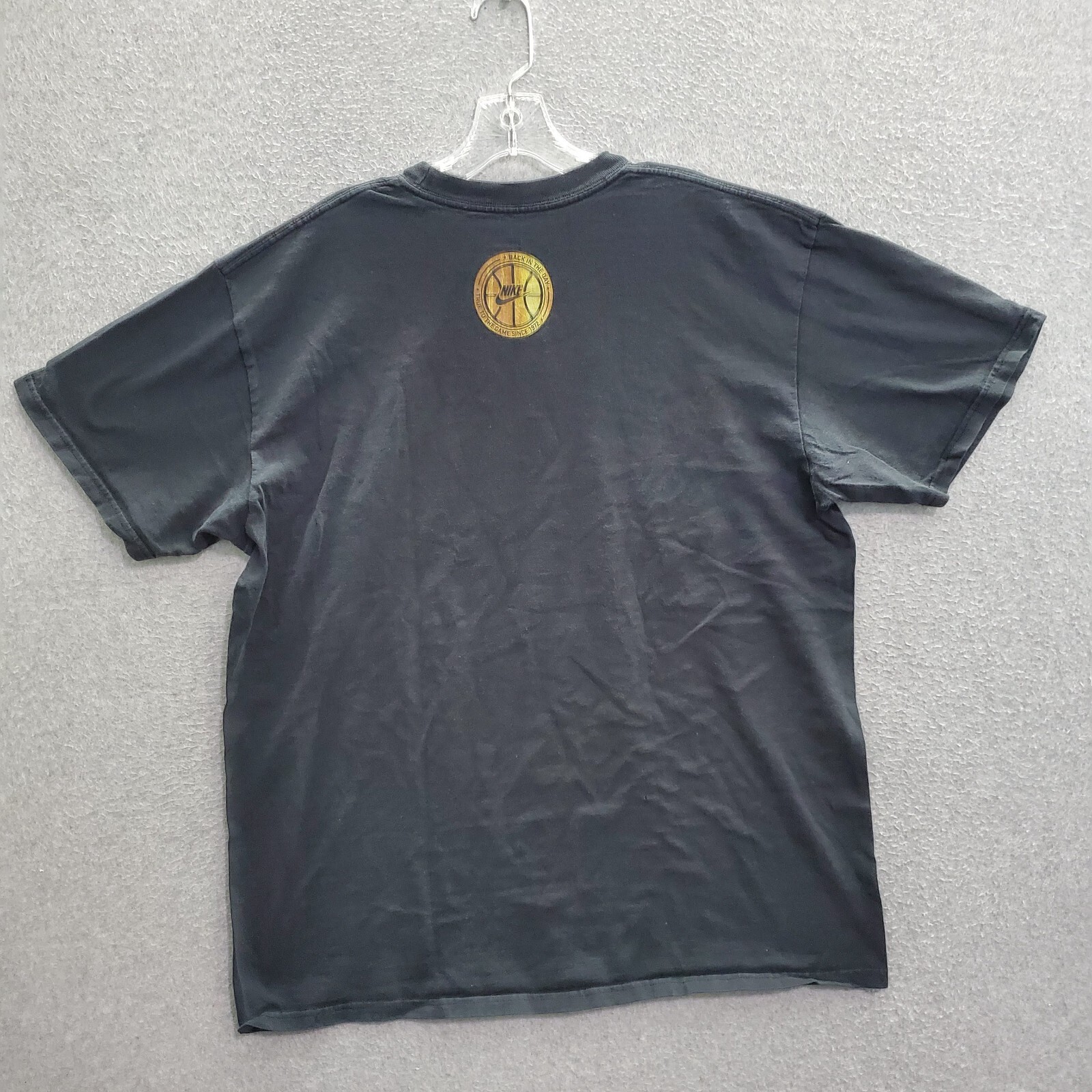 Nike Men Shirt Large Black Swoosh Logo True To The Core Basketball Crew Neck Tee gallery
